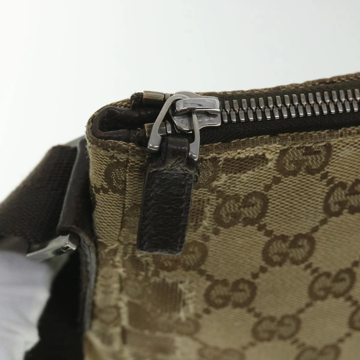 GUCCI GG Canvas Shoulder Bag Beige 110054  ac2320