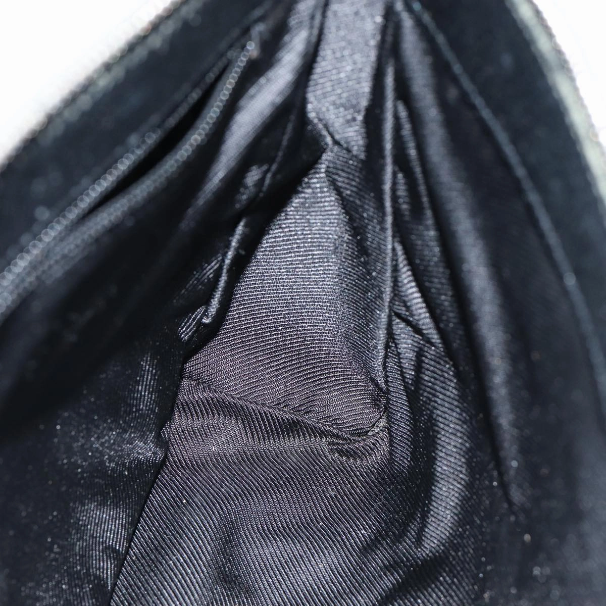 GUCCI GG Canvas Shoulder Bag Black  ep5103