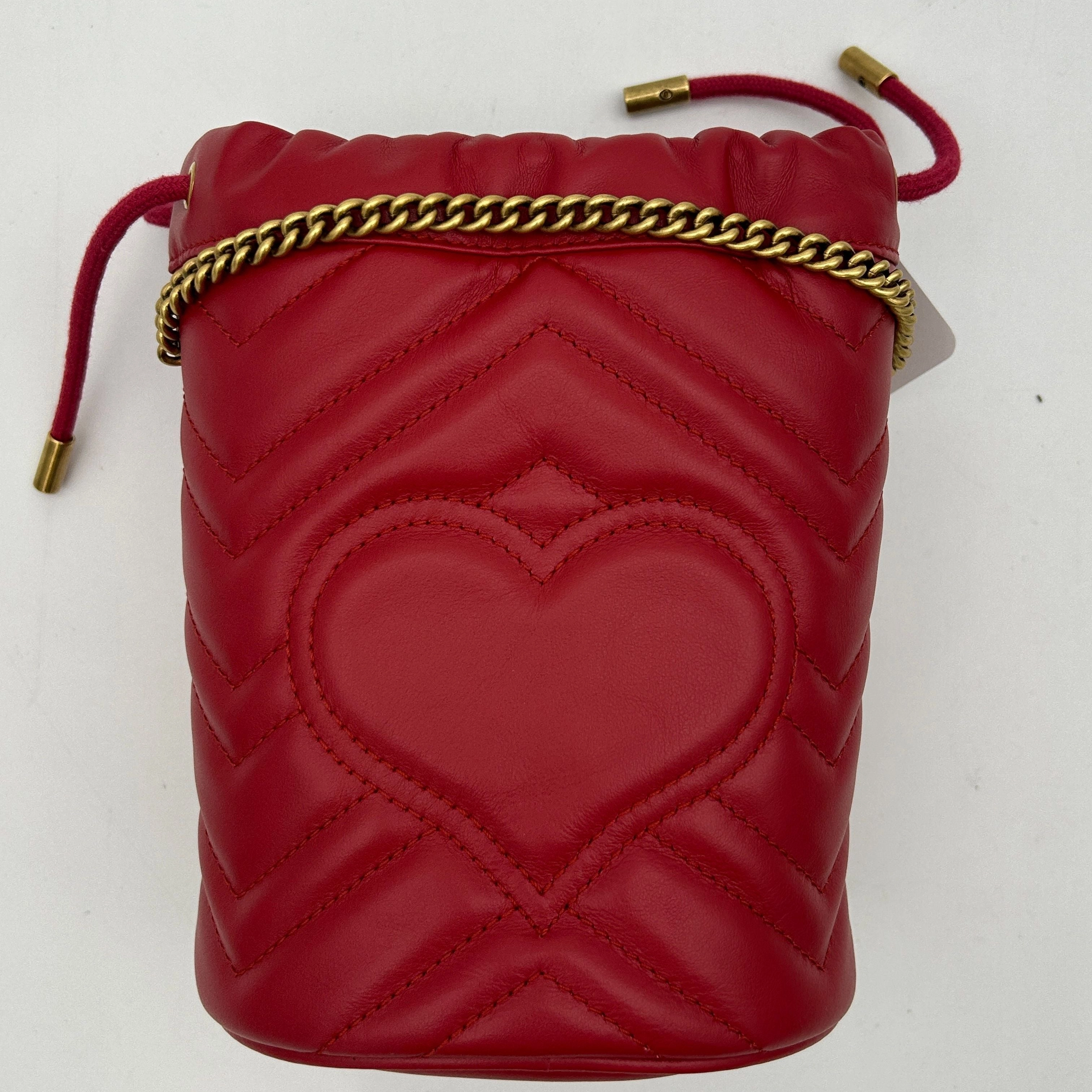 GUCCI GG Marmont Bucket Shoulder Bag gu8954cc