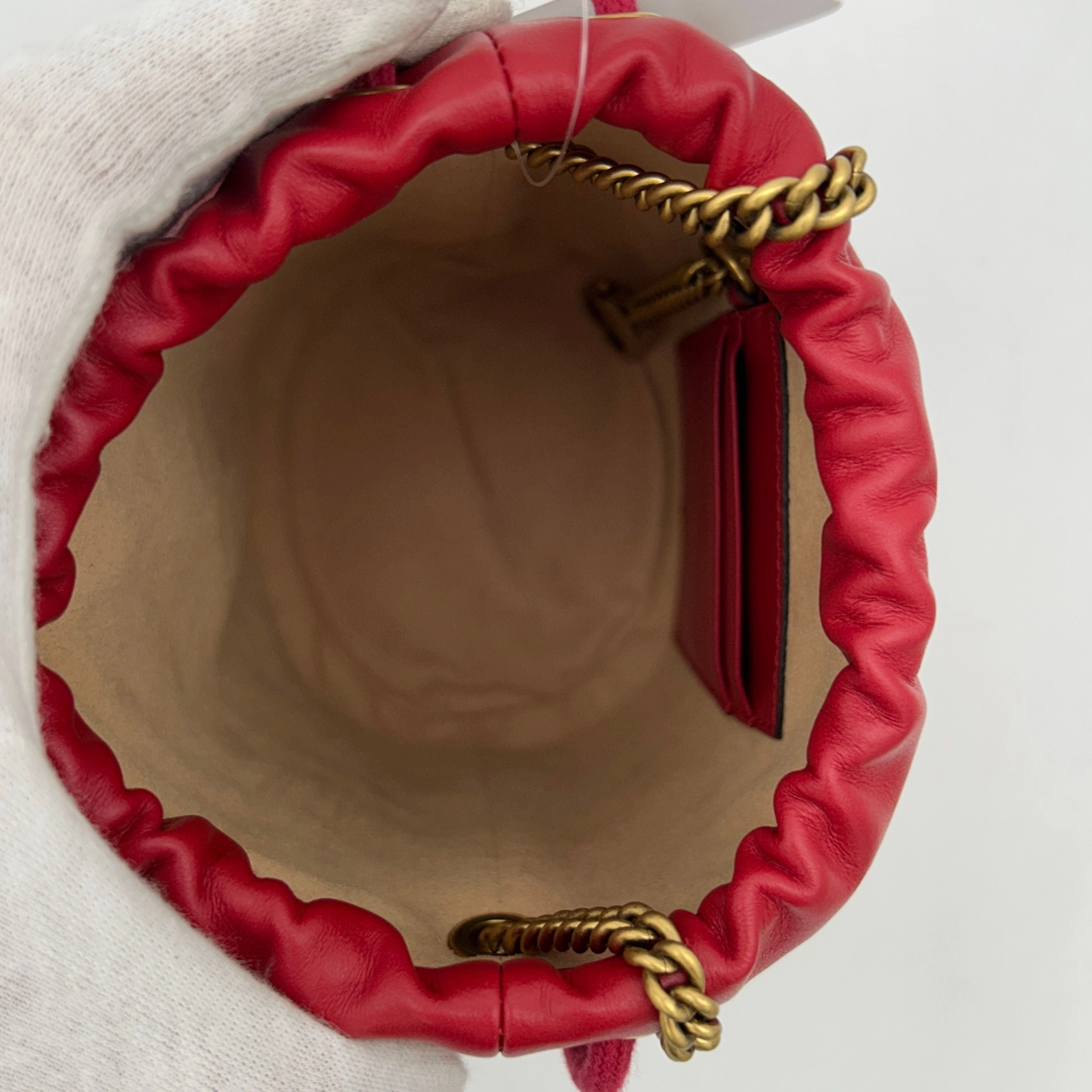 GUCCI GG Marmont Bucket Shoulder Bag gu8954cc