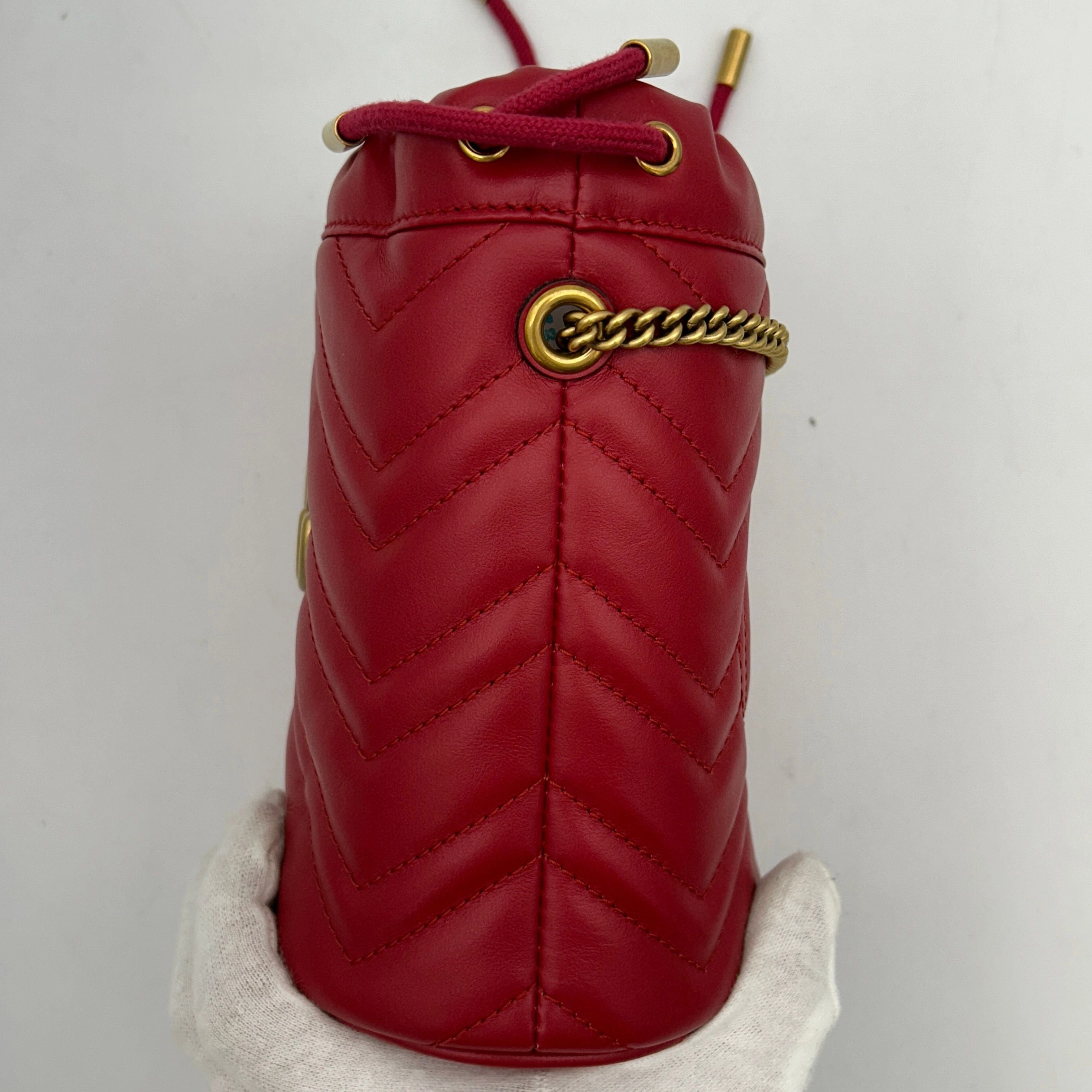 GUCCI GG Marmont Bucket Shoulder Bag gu8954cc