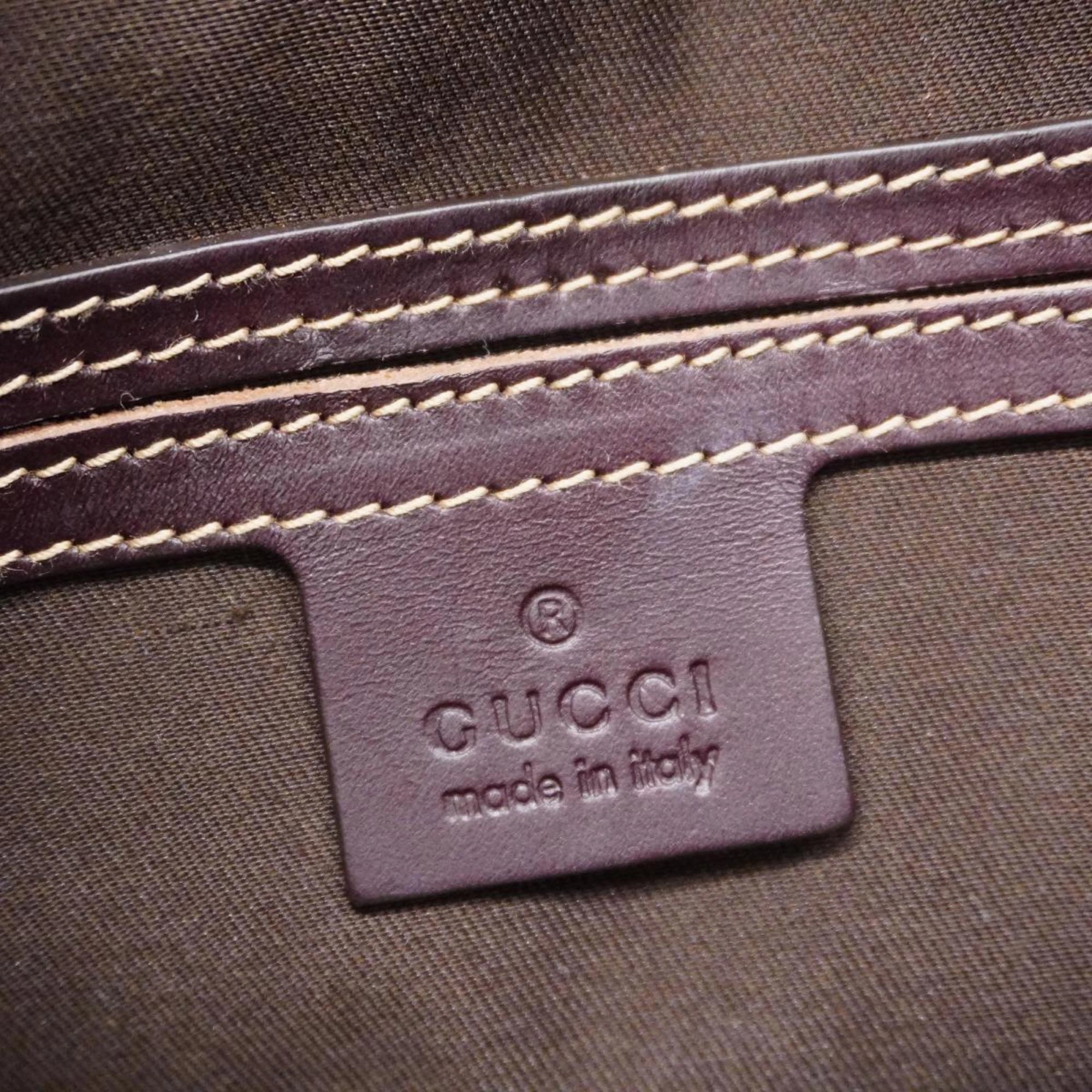 Gucci Gg Supreme  Canvas Shoulder Bag ()
