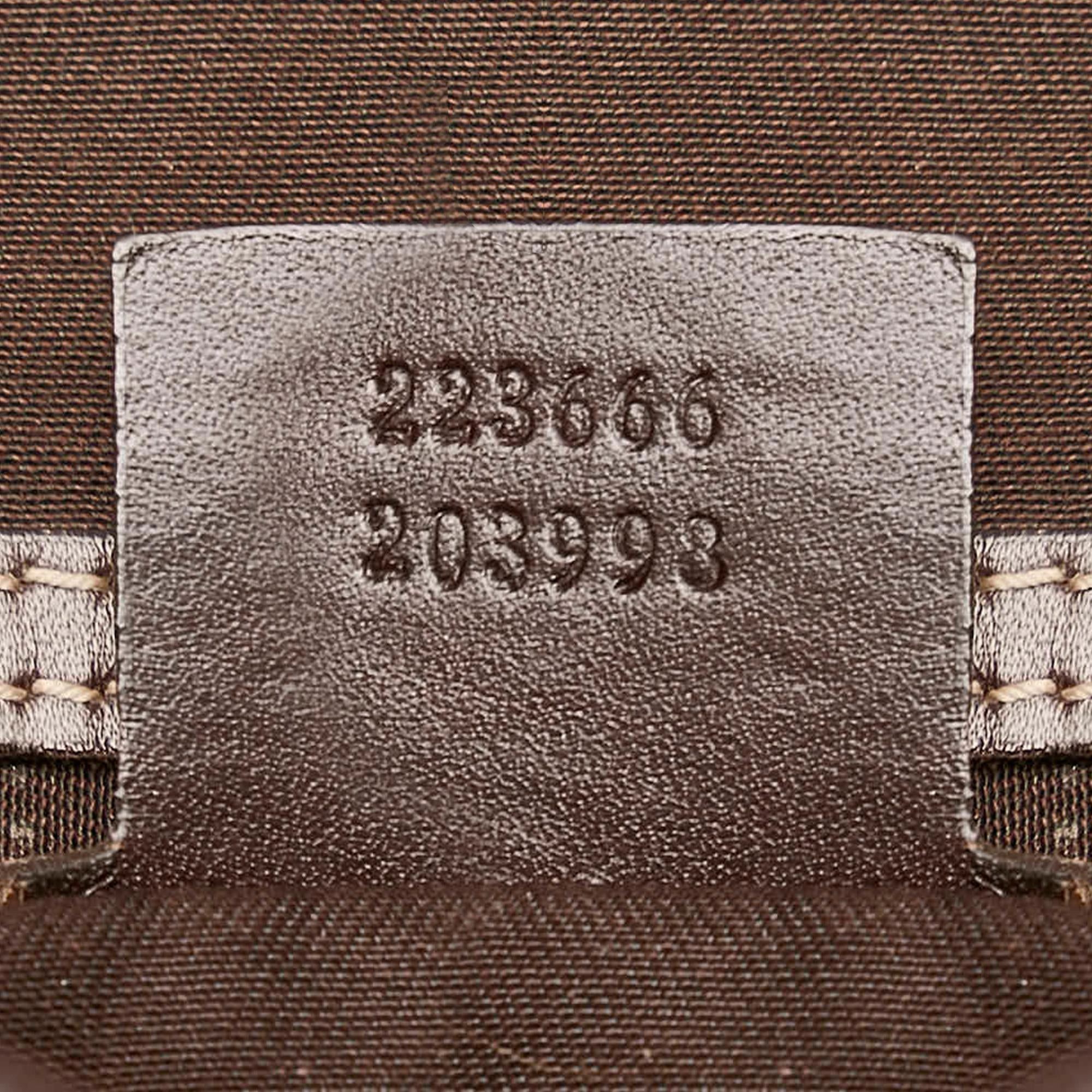 Gucci GG Supreme Crossbody Bag (SHG-31591)
