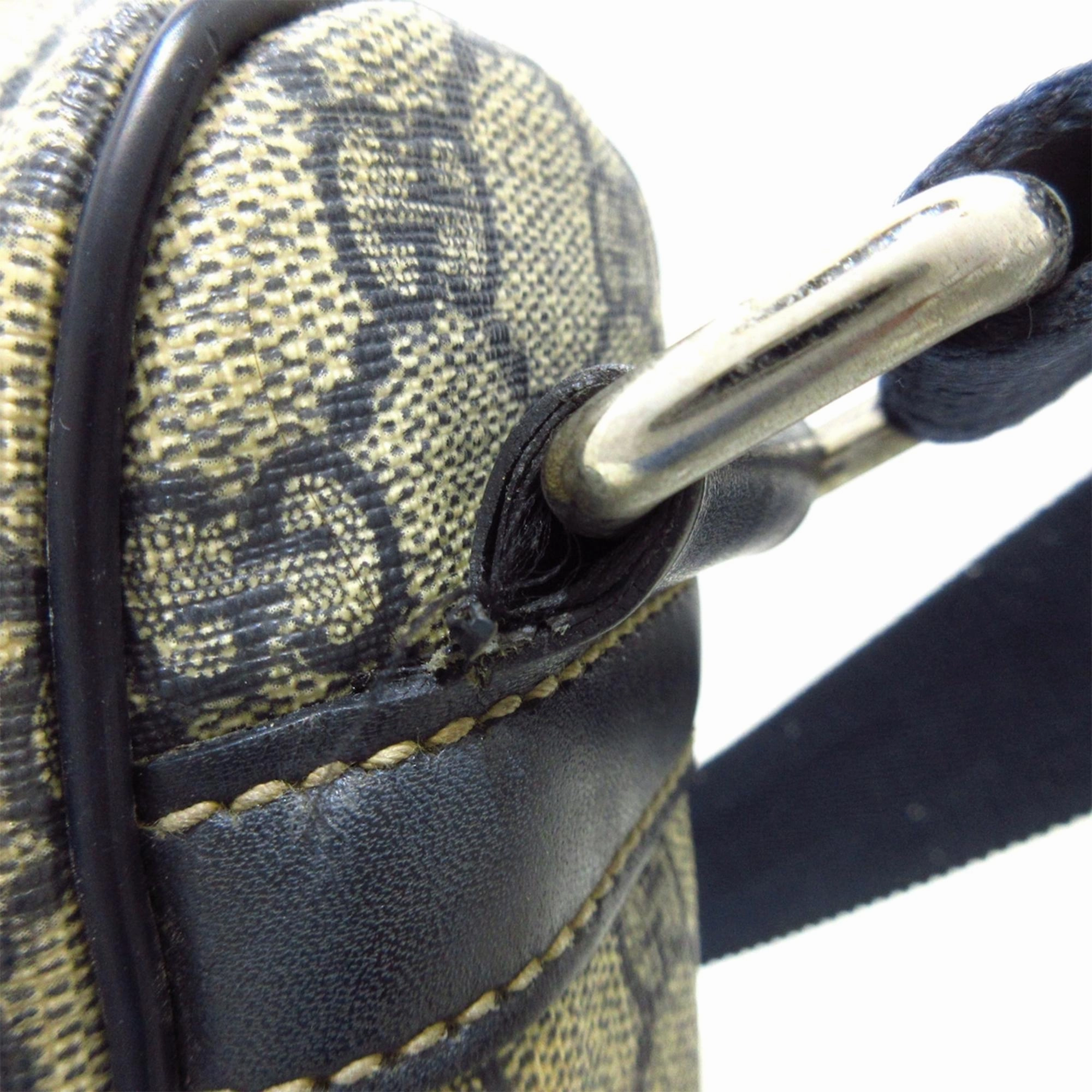 Gucci GG Supreme Double Pocket Crossbody (SHG-0tXOCu)