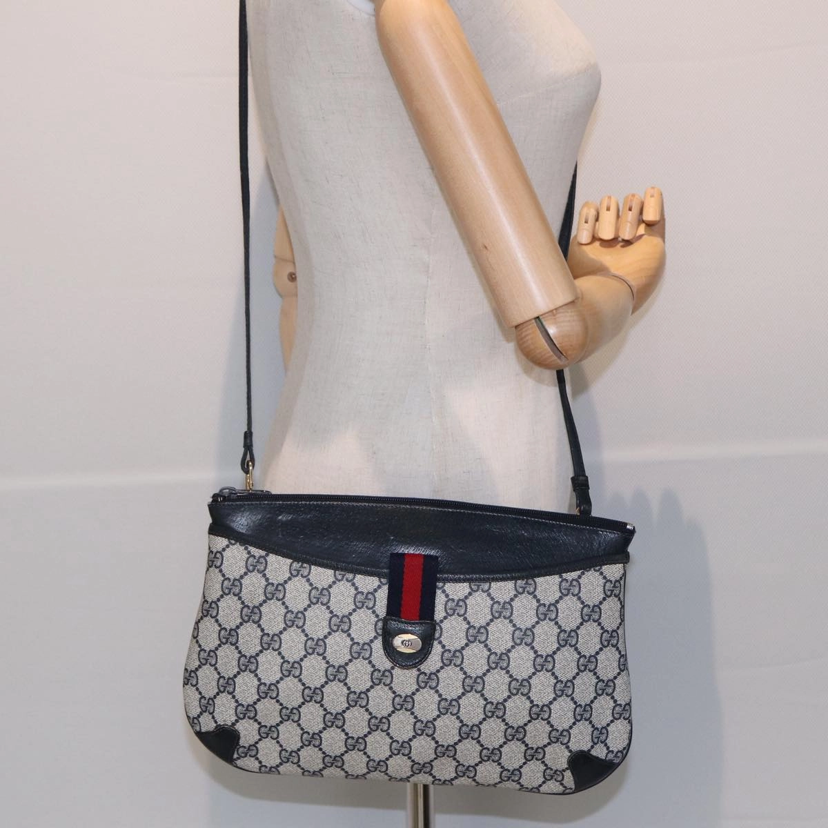 GUCCI GG Supreme Sherry Line Shoulder Bag PVC Navy Red 904 02 026  83193