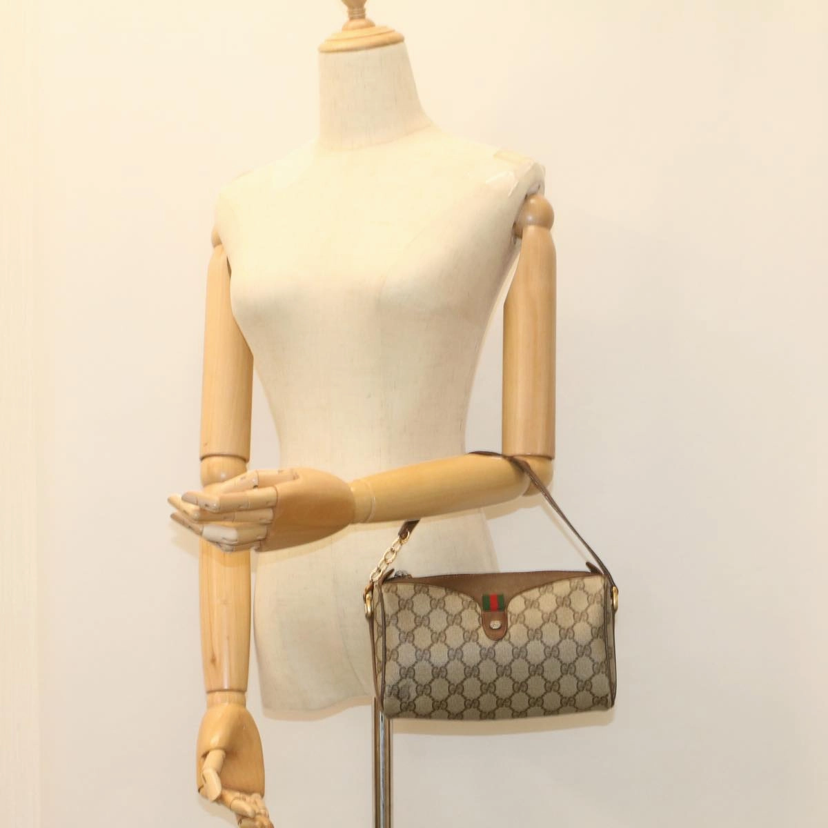GUCCI GG Supreme Web Sherry Line Shoulder Bag Beige Red 89 02 018  bs9008
