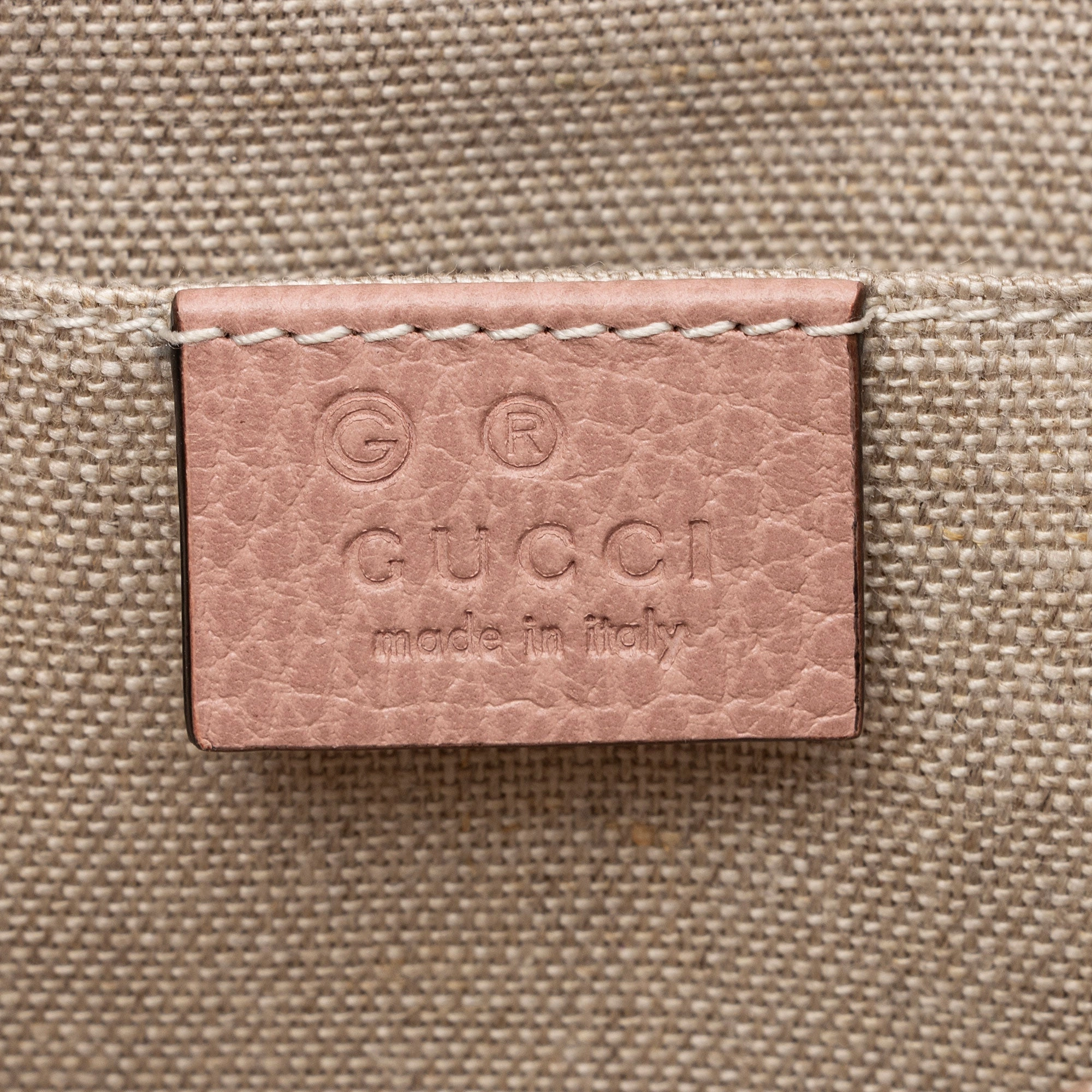 Gucci Grained Calfskin Interlocking G Small Shoulder Bag (SHF-BPuIFX)