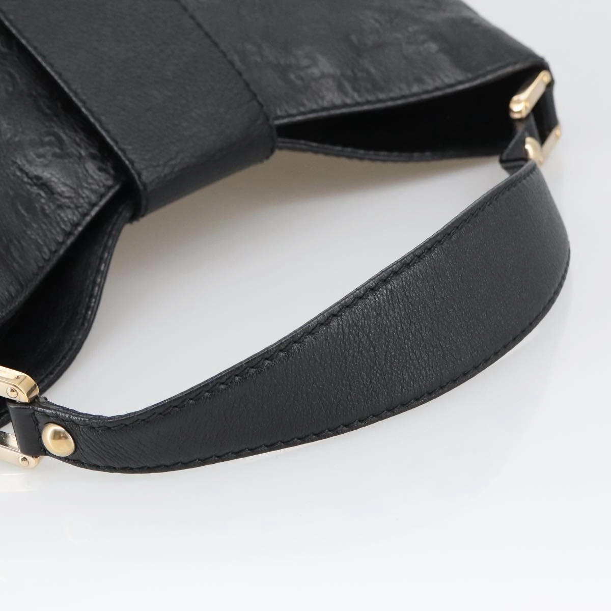 Gucci Guccissima  Leather Shoulder Bag (Pre-Owned)