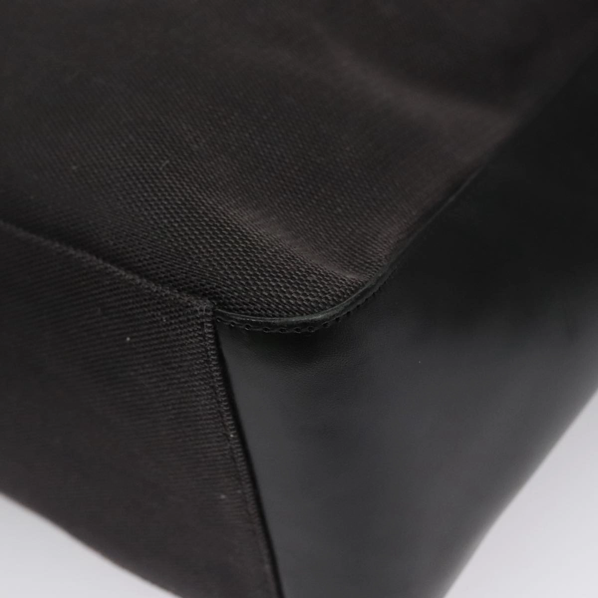 Gucci Hobo Black Canvas Shoulder Bag ()
