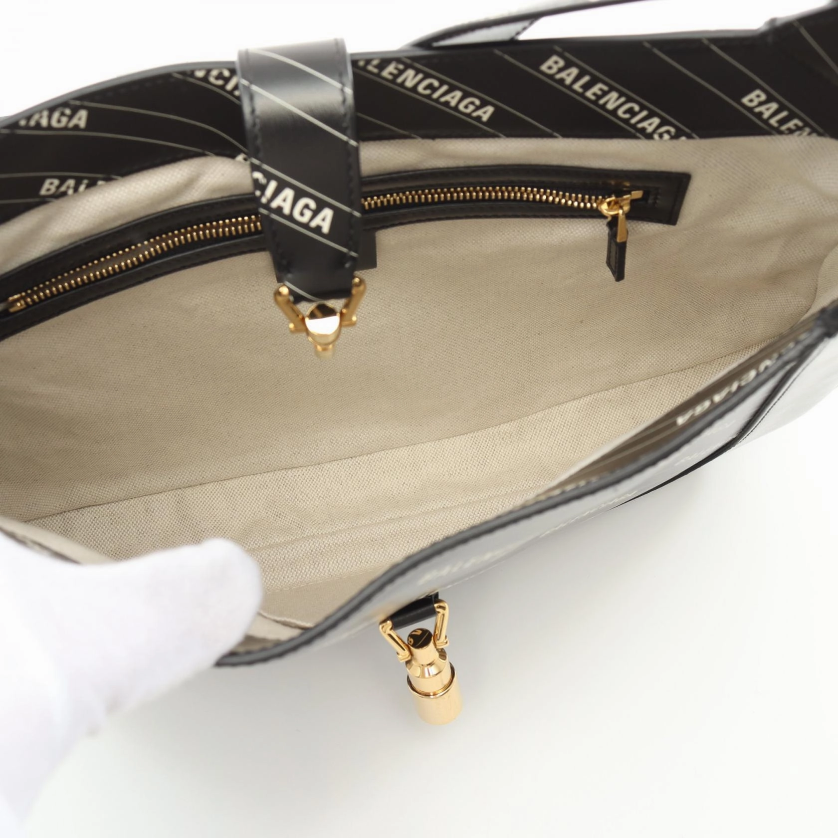 Gucci Leather Hacker Jackie 1961 Shoulder Bag