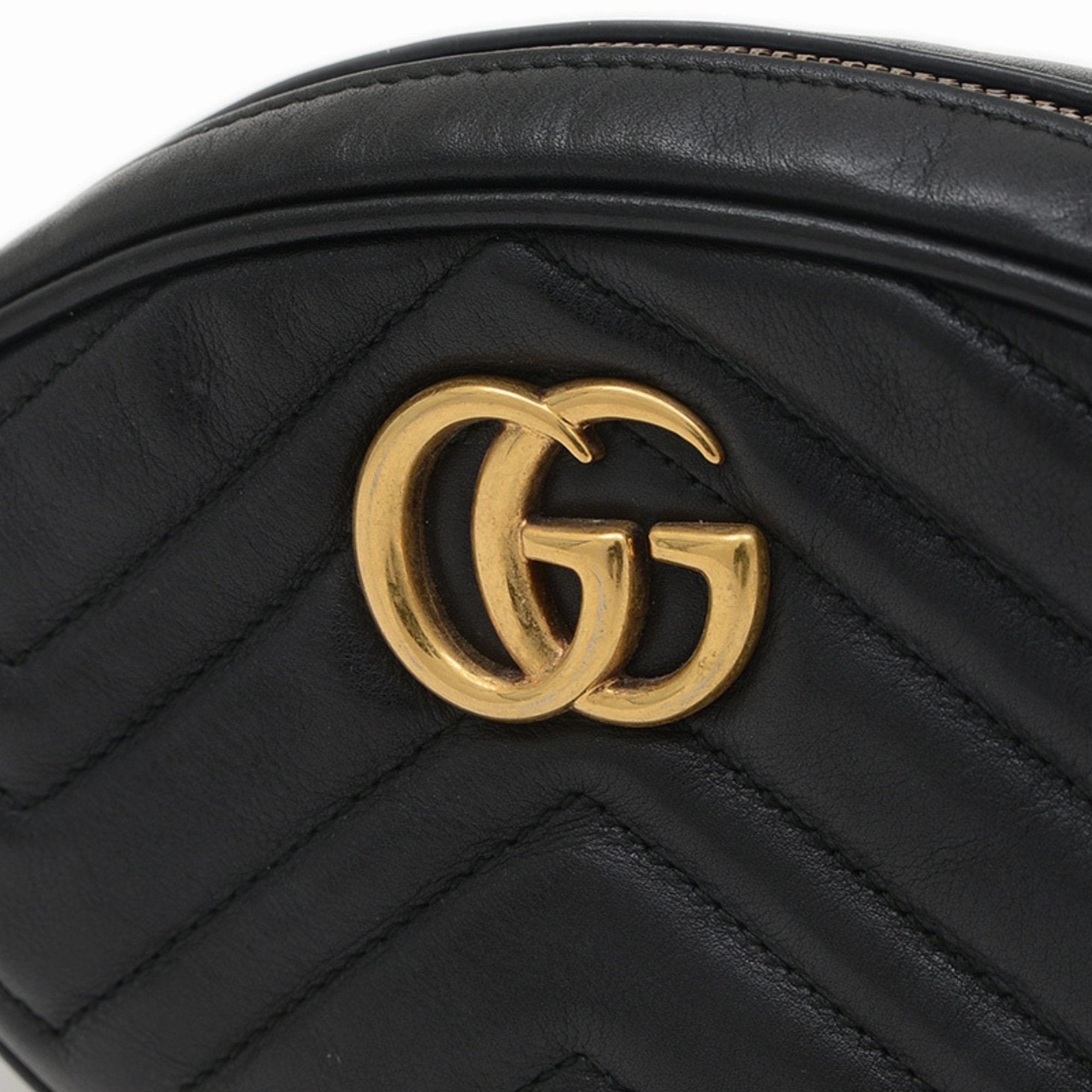 Gucci Leather Shoulder Bag (Pre-Owned)