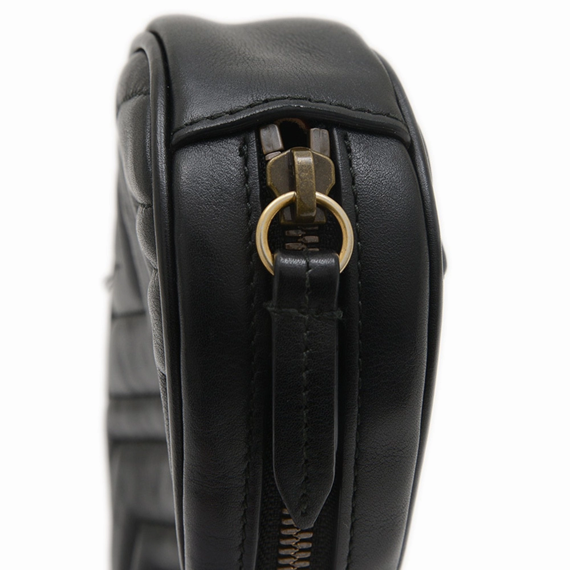 Gucci Leather Shoulder Bag (Pre-Owned)