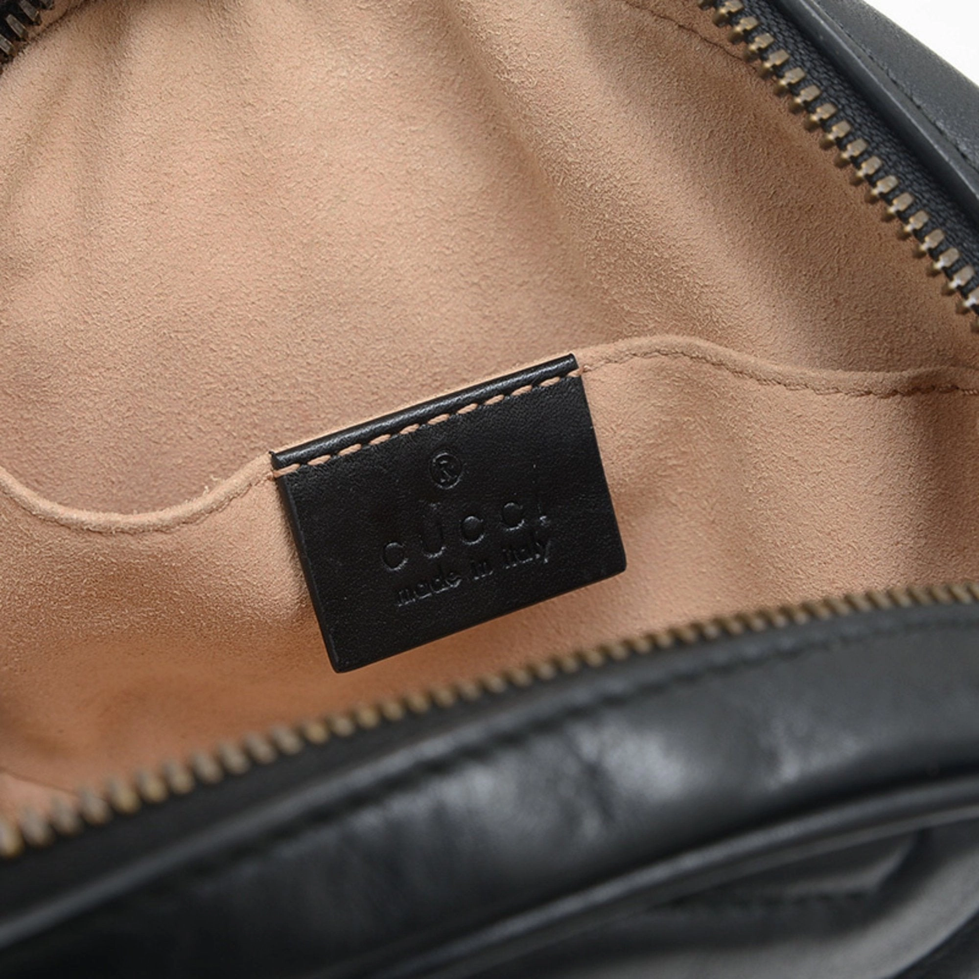 Gucci Leather Shoulder Bag (Pre-Owned)