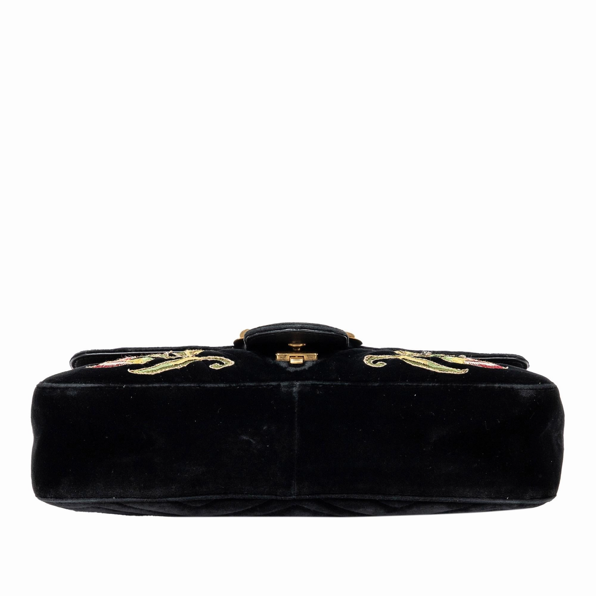 Gucci Medium GG Marmont Embroidered Matelasse Velvet Crossbody (SHG-0BOHzd)