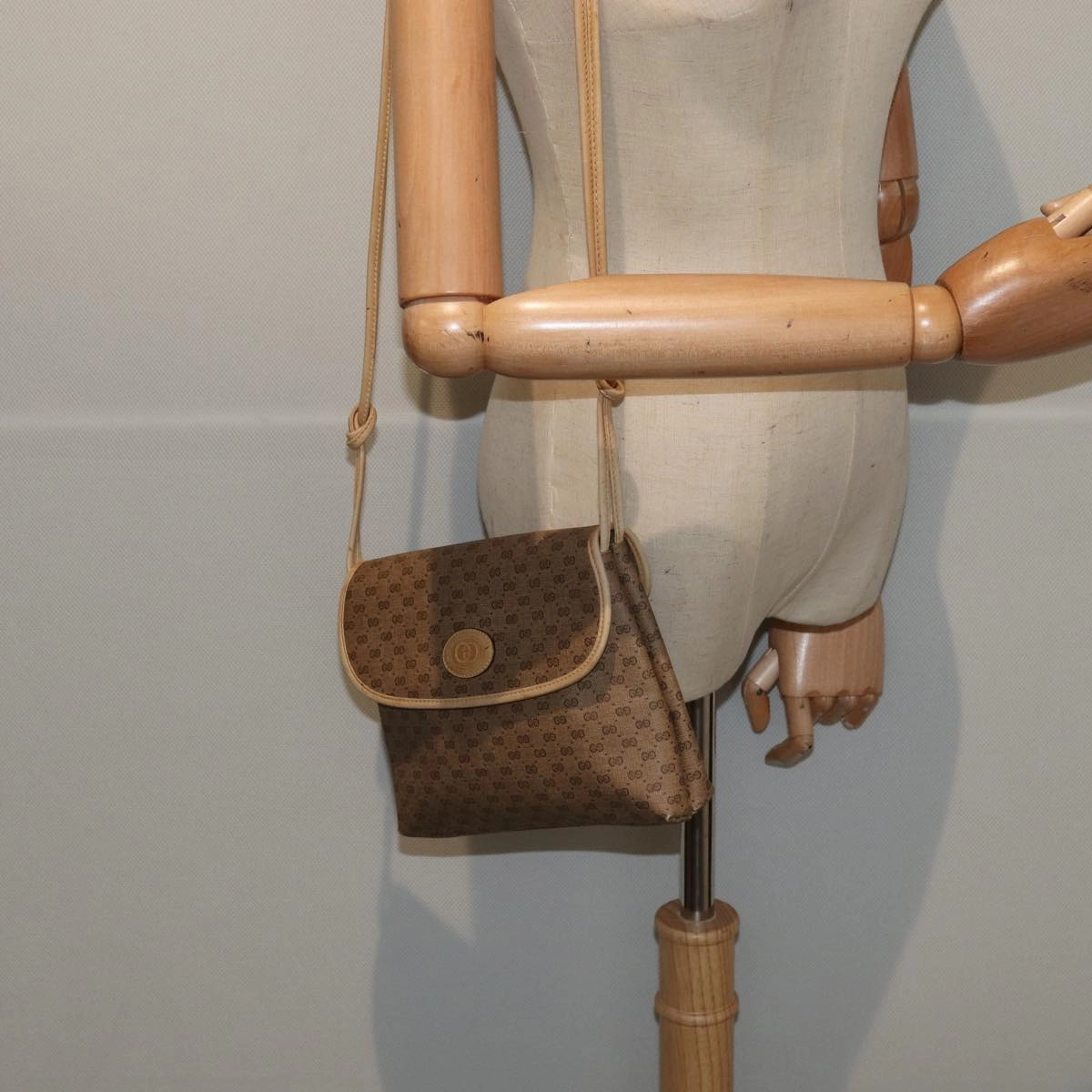 GUCCI Micro GG Supreme Shoulder Bag PVC Beige Gold 49 007 5548  87020