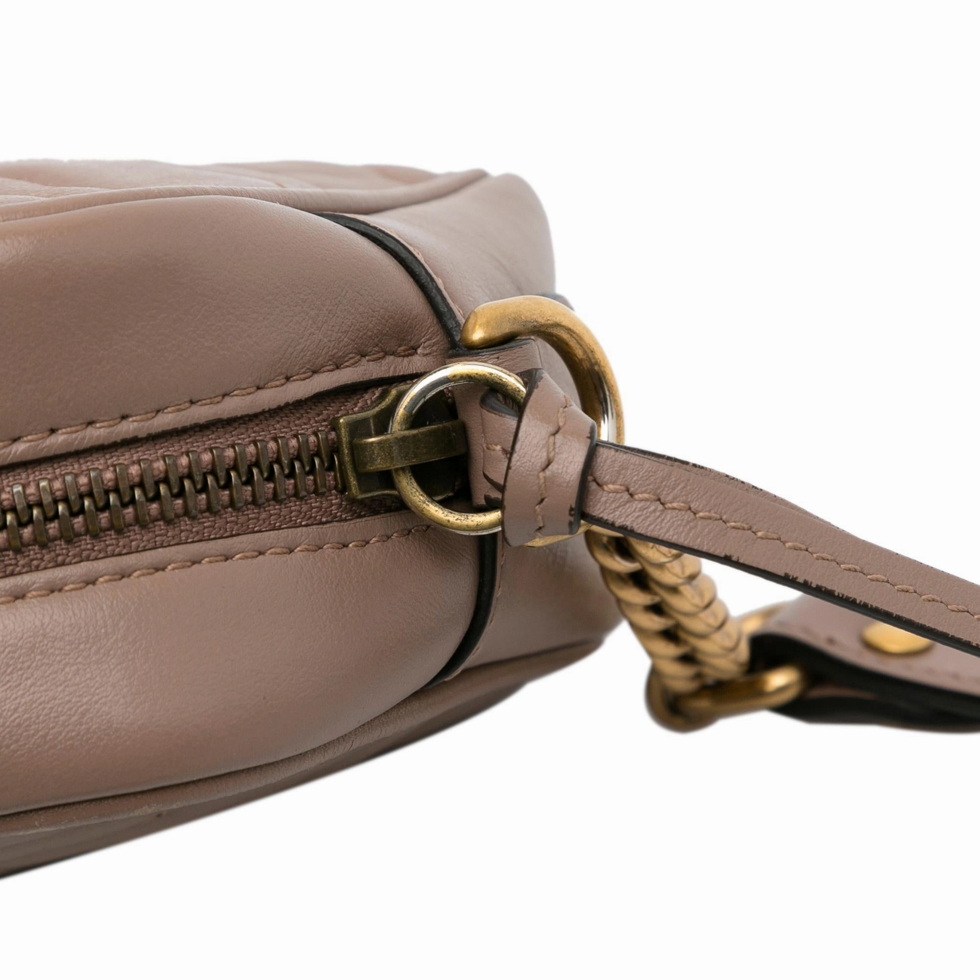 Gucci Mini GG Marmont Matelasse Crossbody (SHG-G4ySXO)