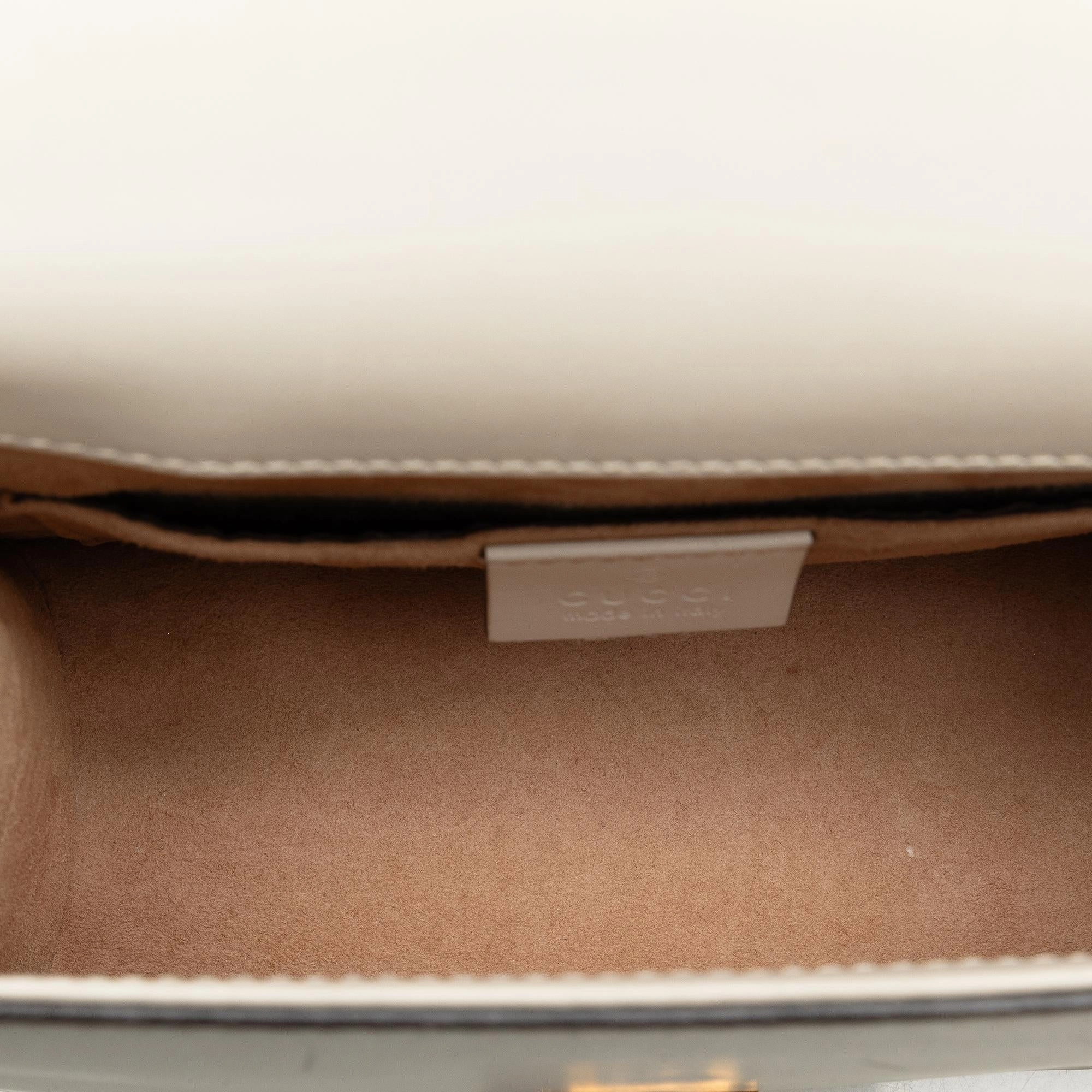 Gucci Mini Sylvie Leather Chain Crossbody Bag (SHG-1OZLSf)