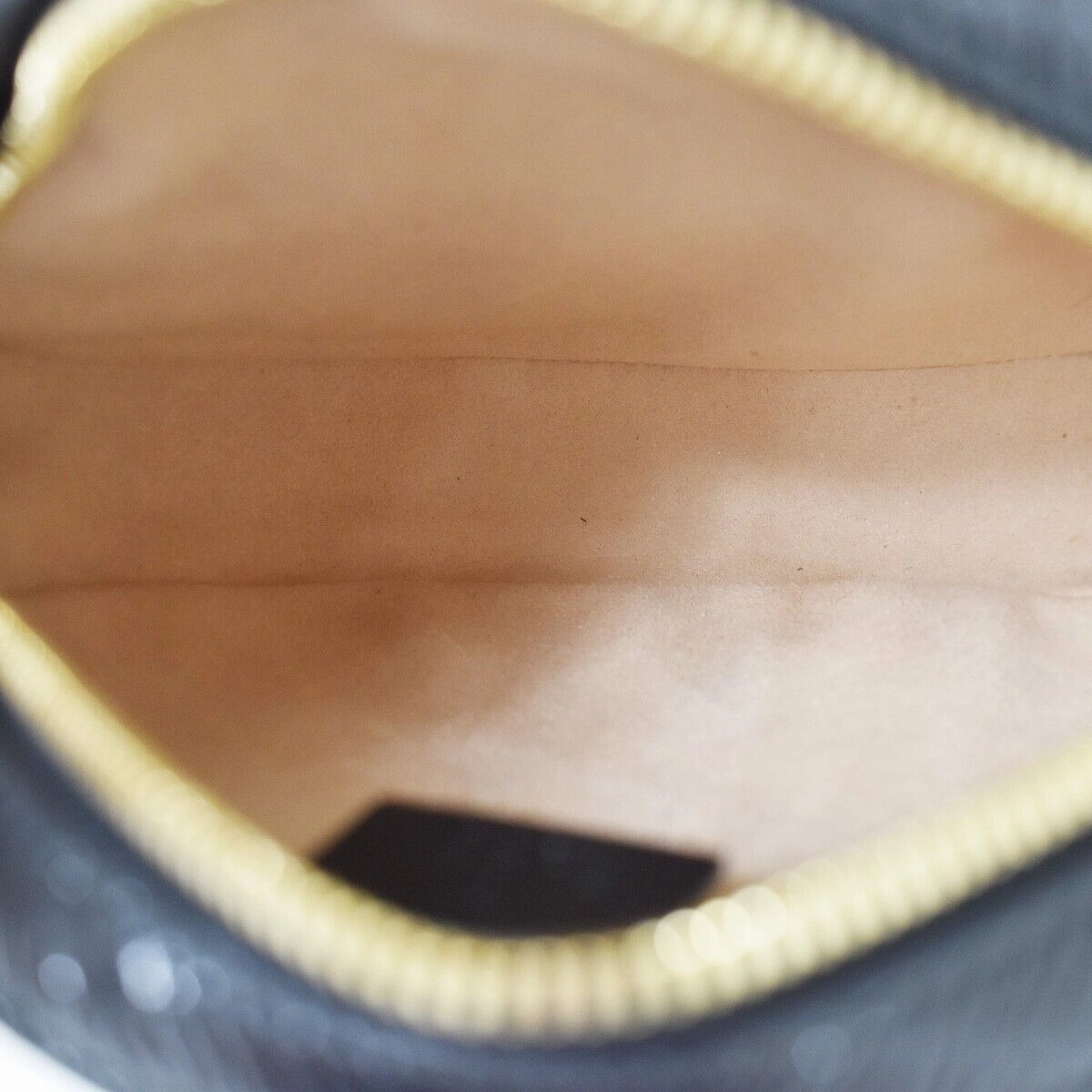 Gucci Ophidia  Leather Shoulder Bag ()
