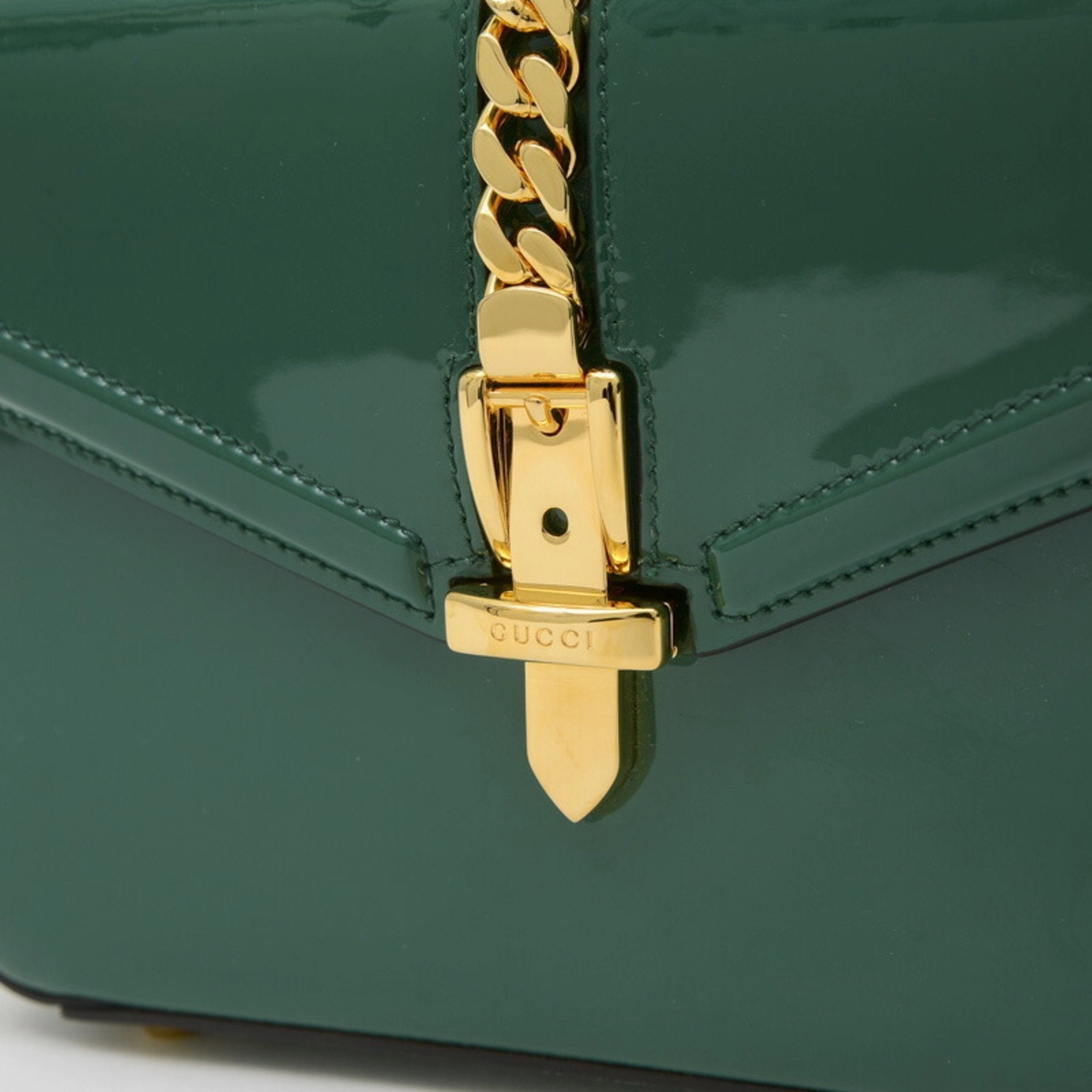 Gucci  Patent Leather Handbag Shoulder Bag (Pre-Owned)
