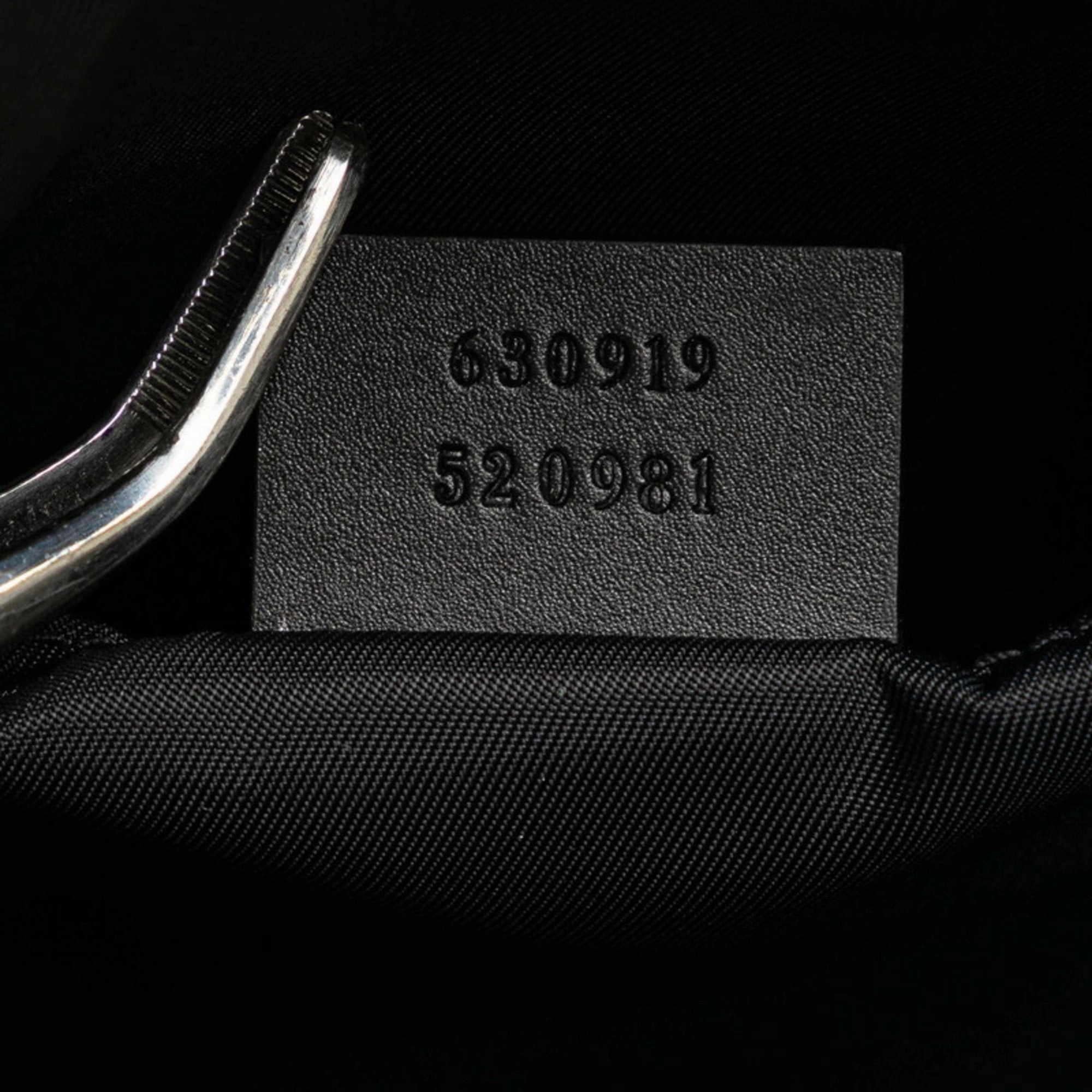 Gucci Sherry  Canvas Shoulder Bag ()