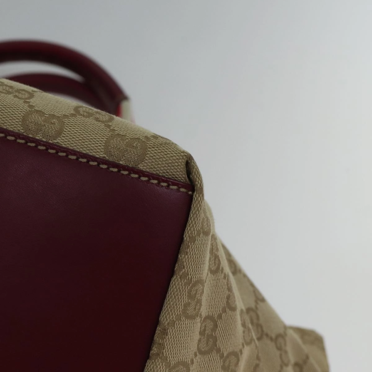 Gucci Sherry  Canvas Shoulder Bag ()