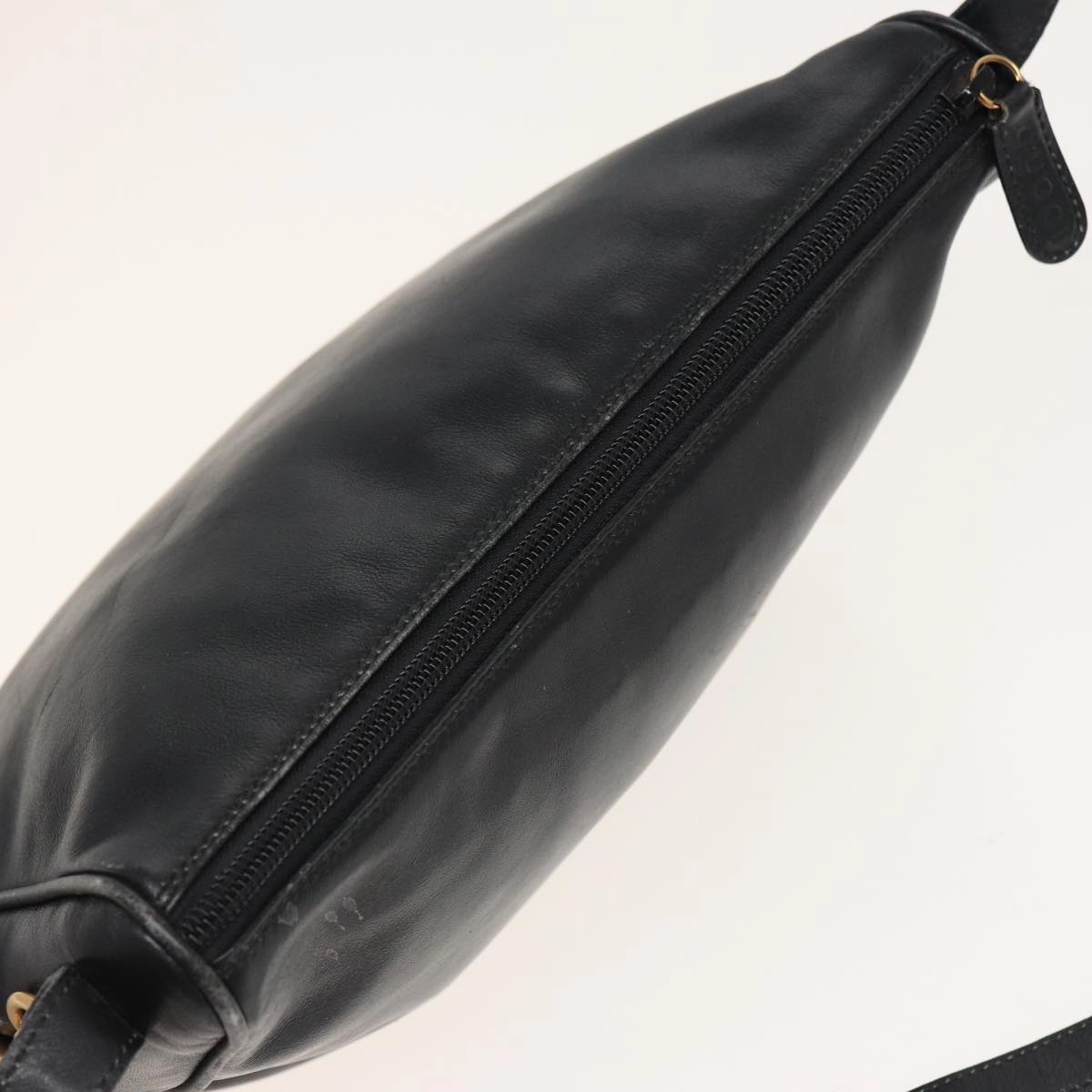 GUCCI Shoulder Bag Leather Black 001 2214 1687  81327