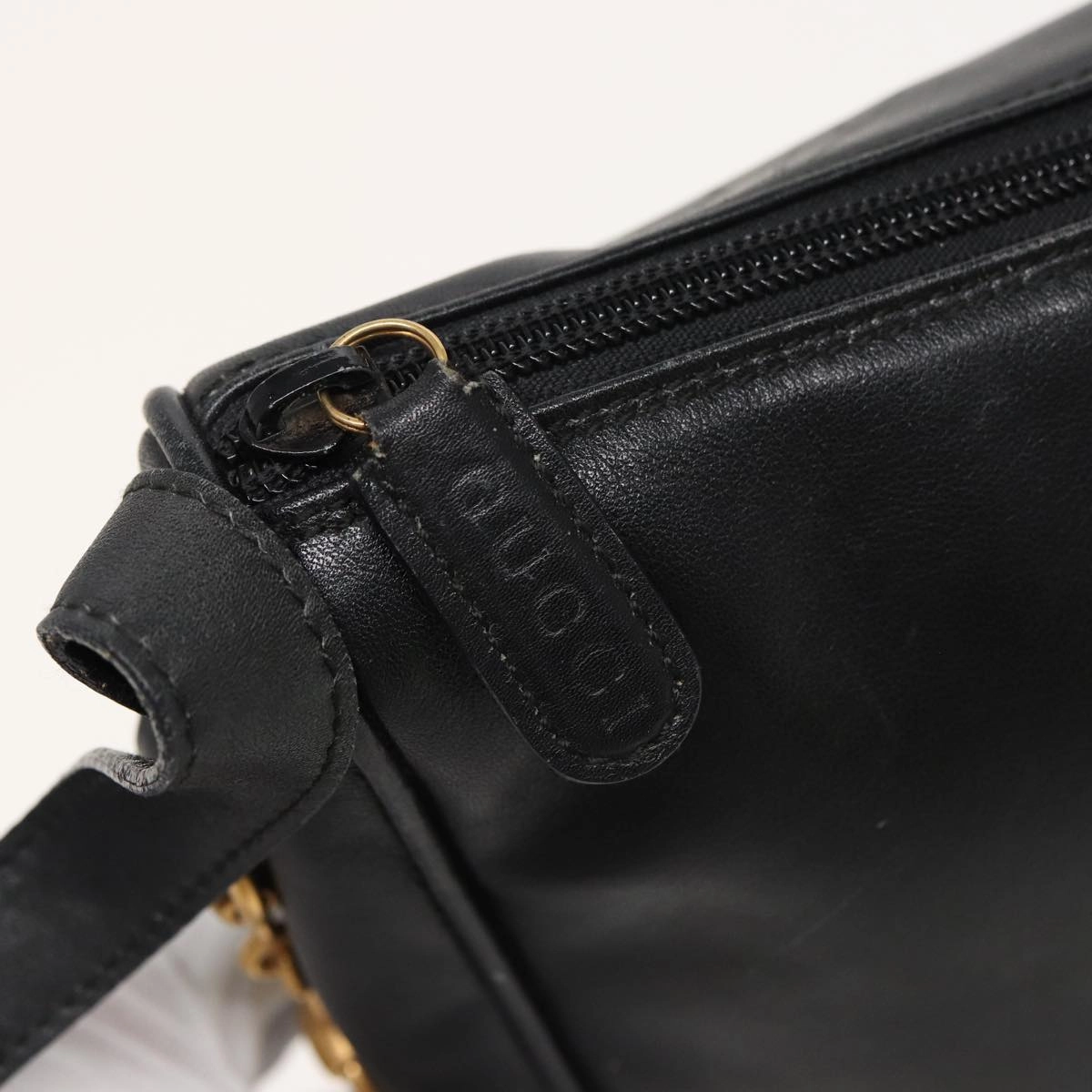 GUCCI Shoulder Bag Leather Black 001 2214 1687  81327
