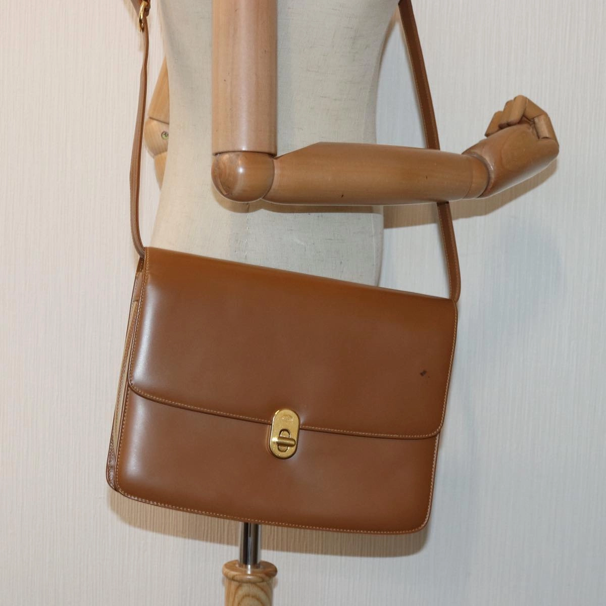 GUCCI Shoulder Bag Leather Brown Gold 004 109 0316  ep5153