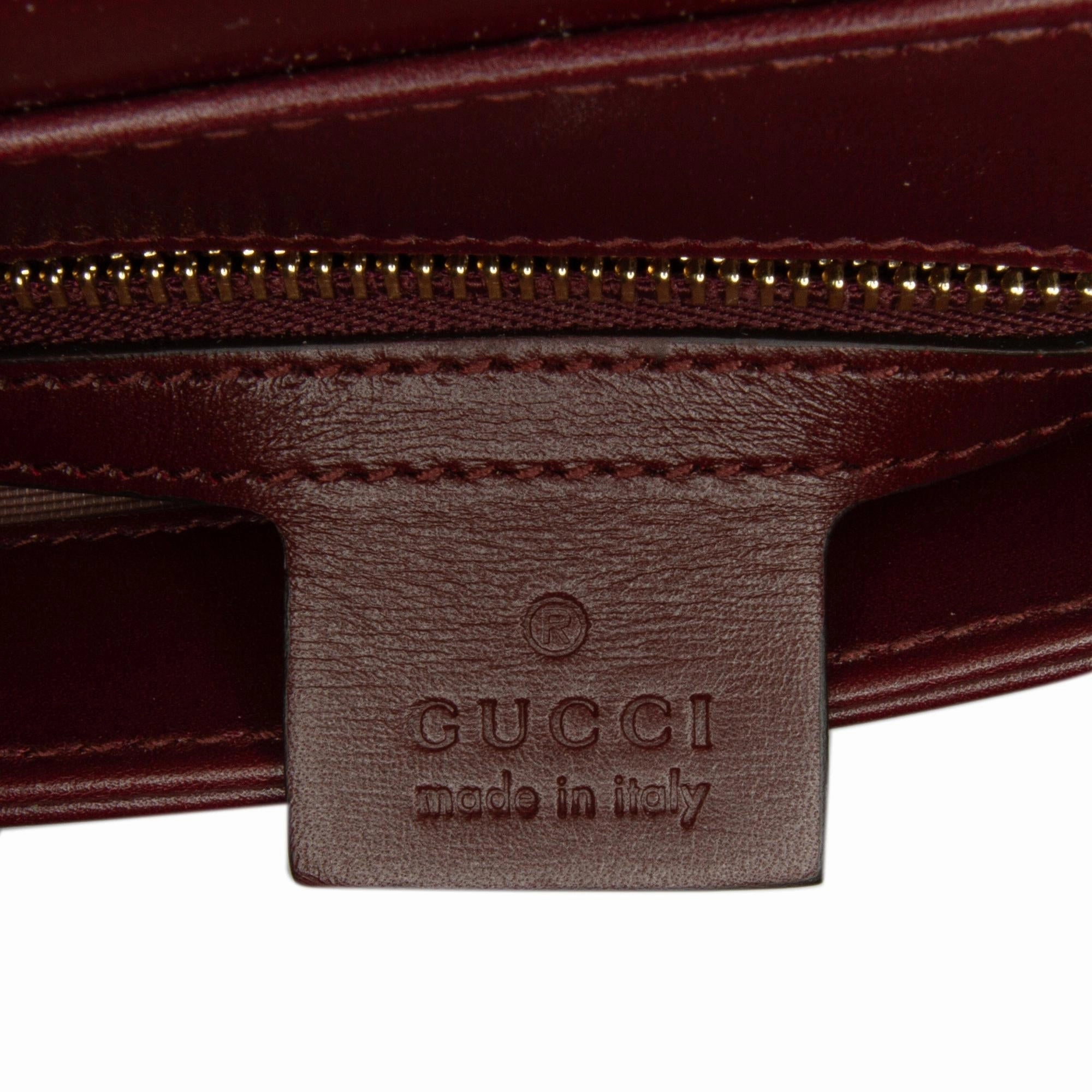 Gucci Small Arli Crossbody Bag (SHG-JVlOlG)