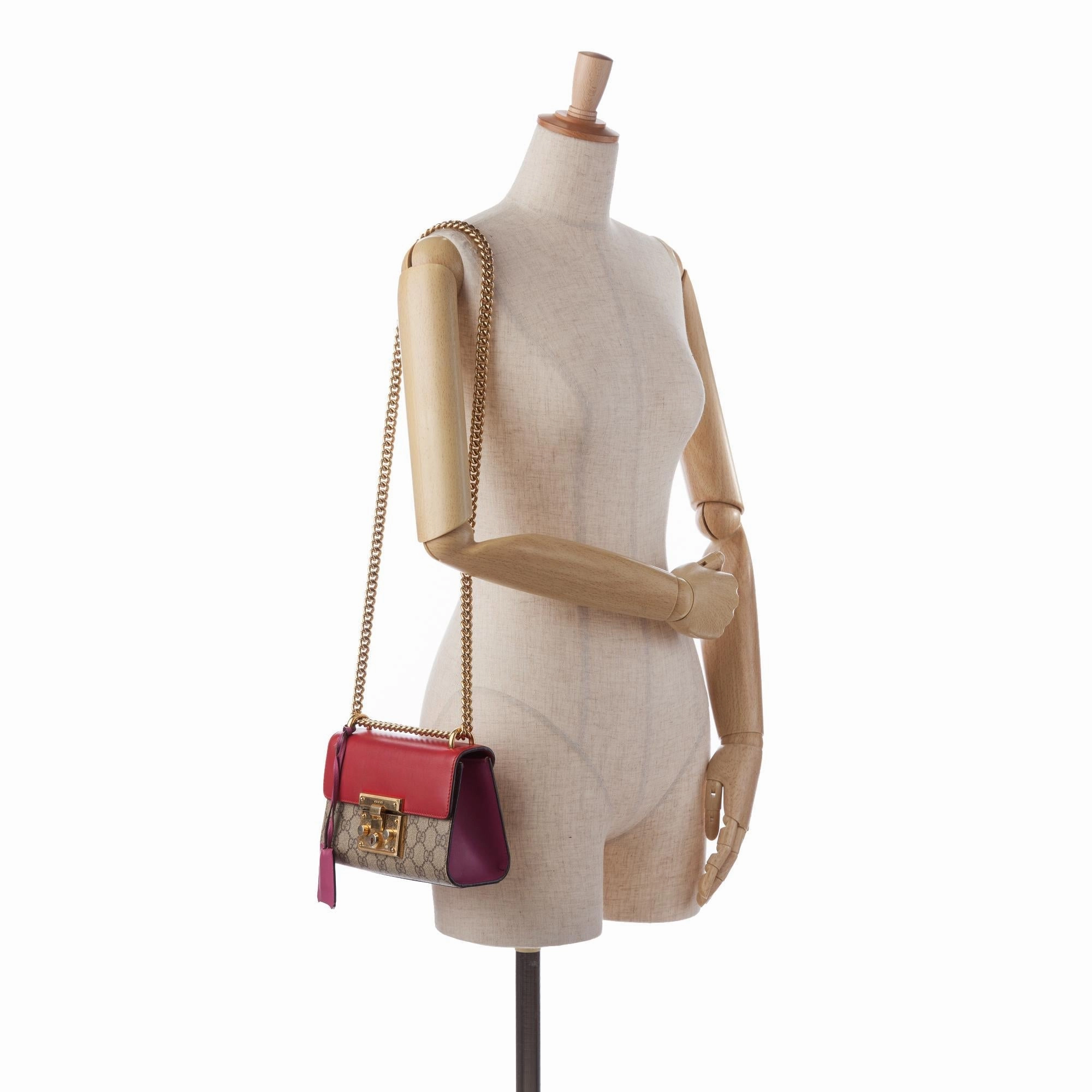 Gucci Small GG Supreme Padlock Crossbody Bag (SHG-UWsLXV)