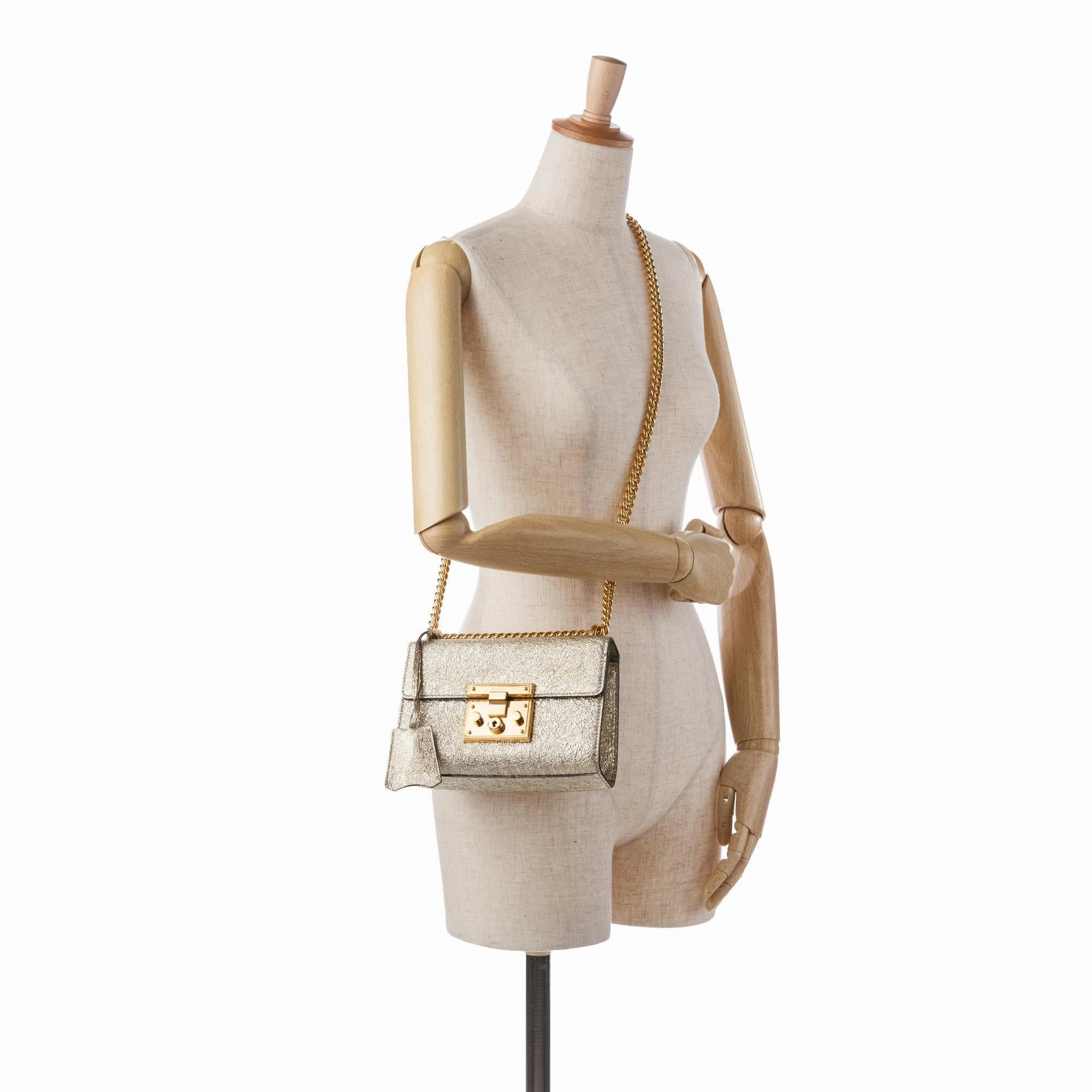 Gucci Small Metallic Padlock Crossbody (SHG-Vd4R6T)