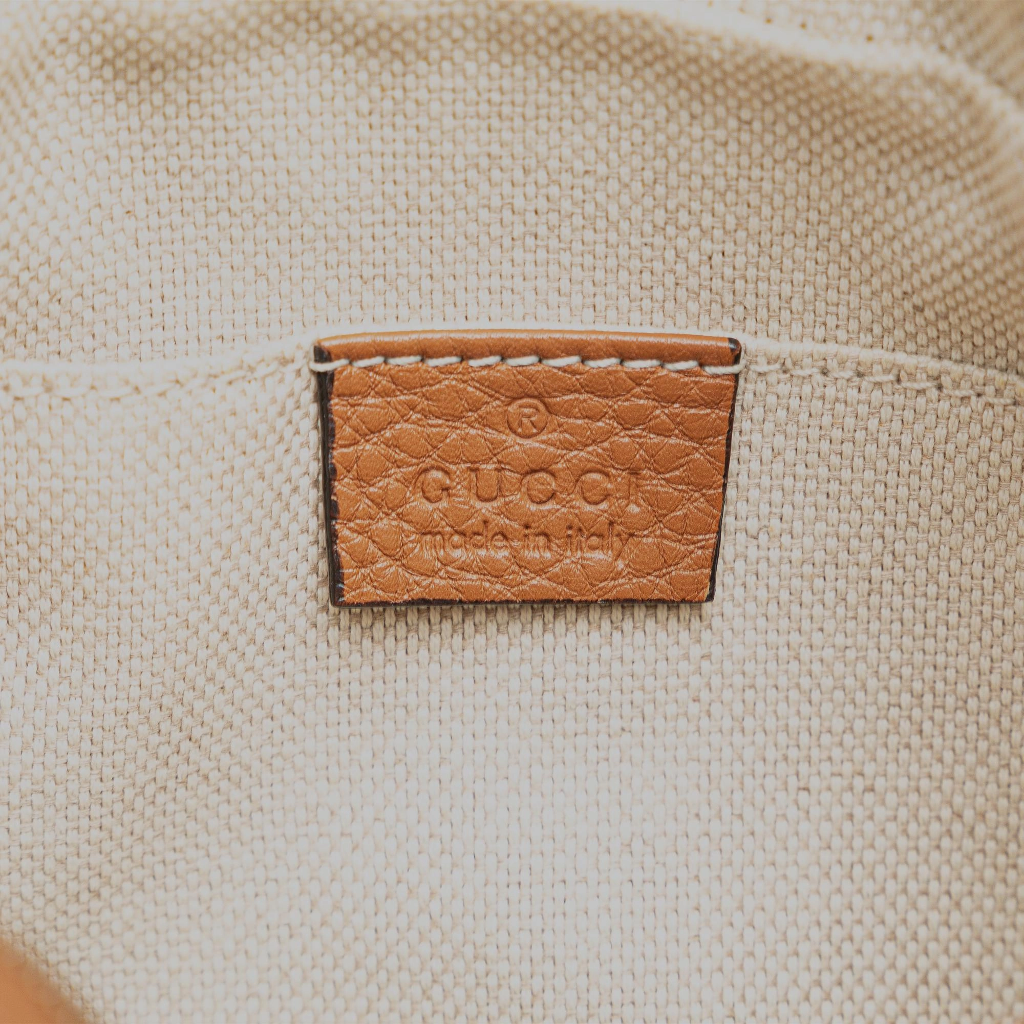 Gucci Small Soho Disco Crossbody Bag (SHG-3sYi11)