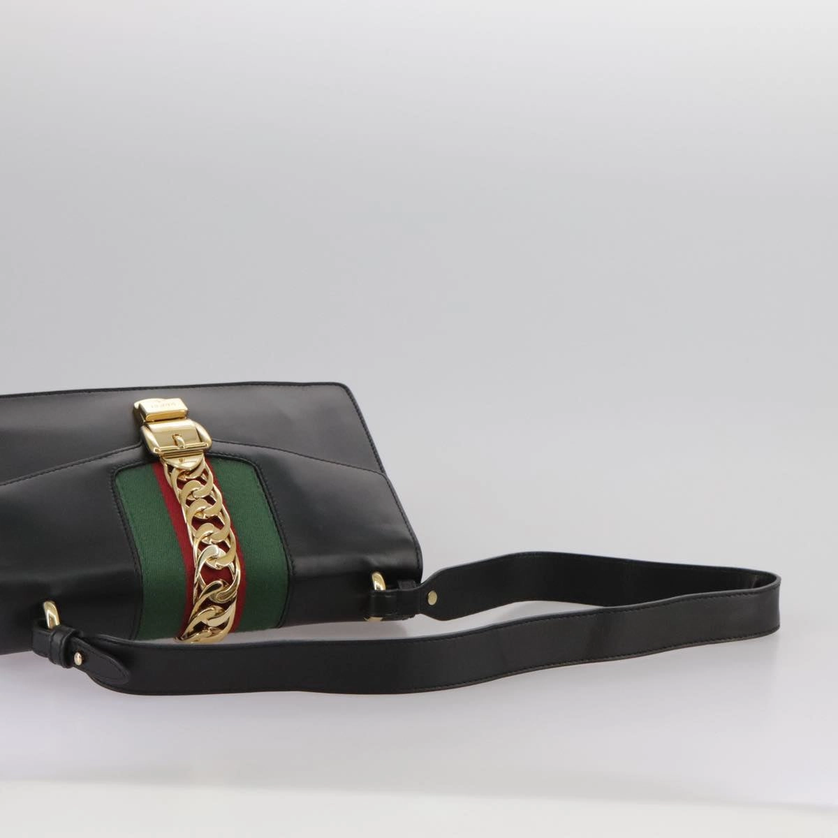 Gucci Sylvie Black Leather Shoulder Bag ()