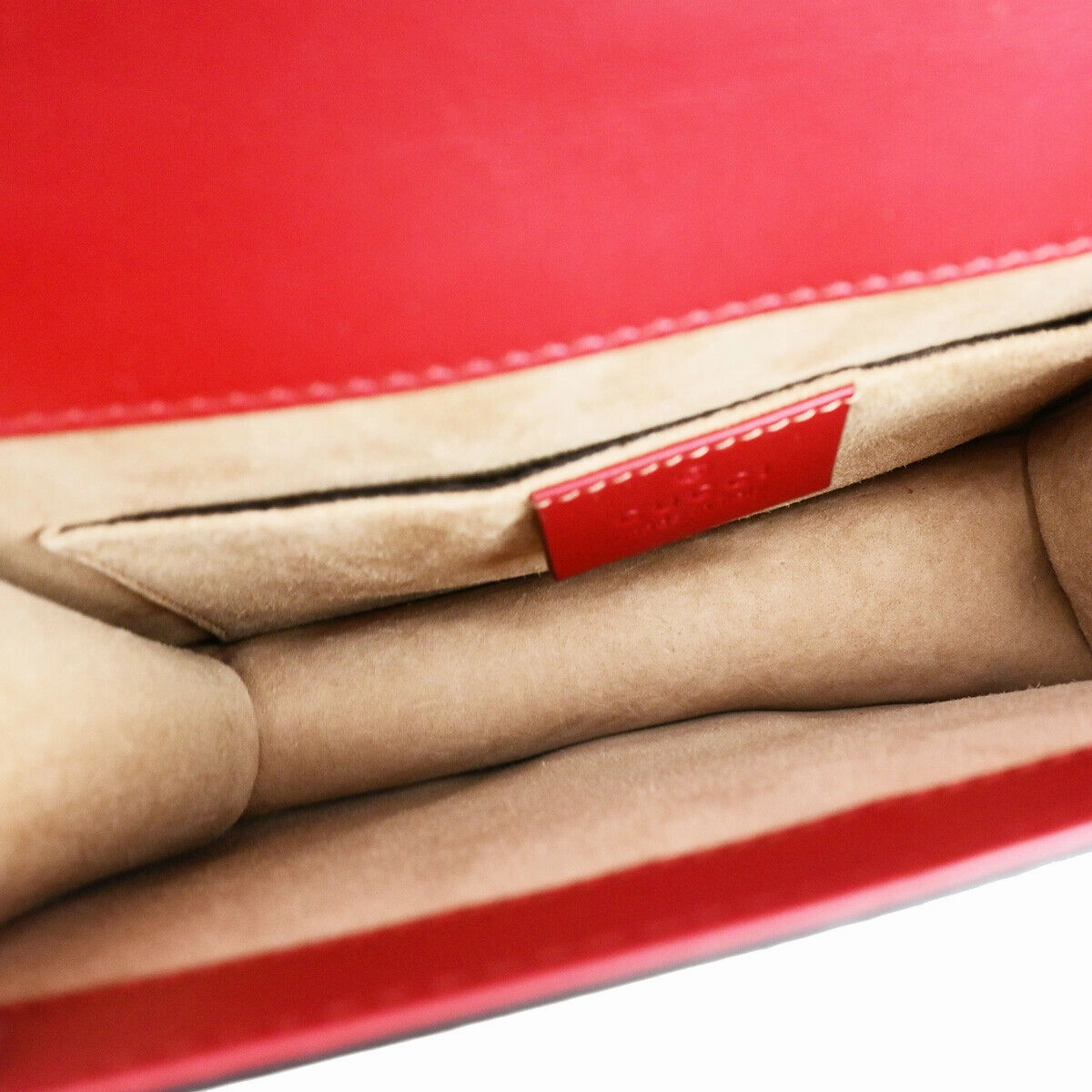 Gucci Sylvie  Leather Shoulder Bag ()