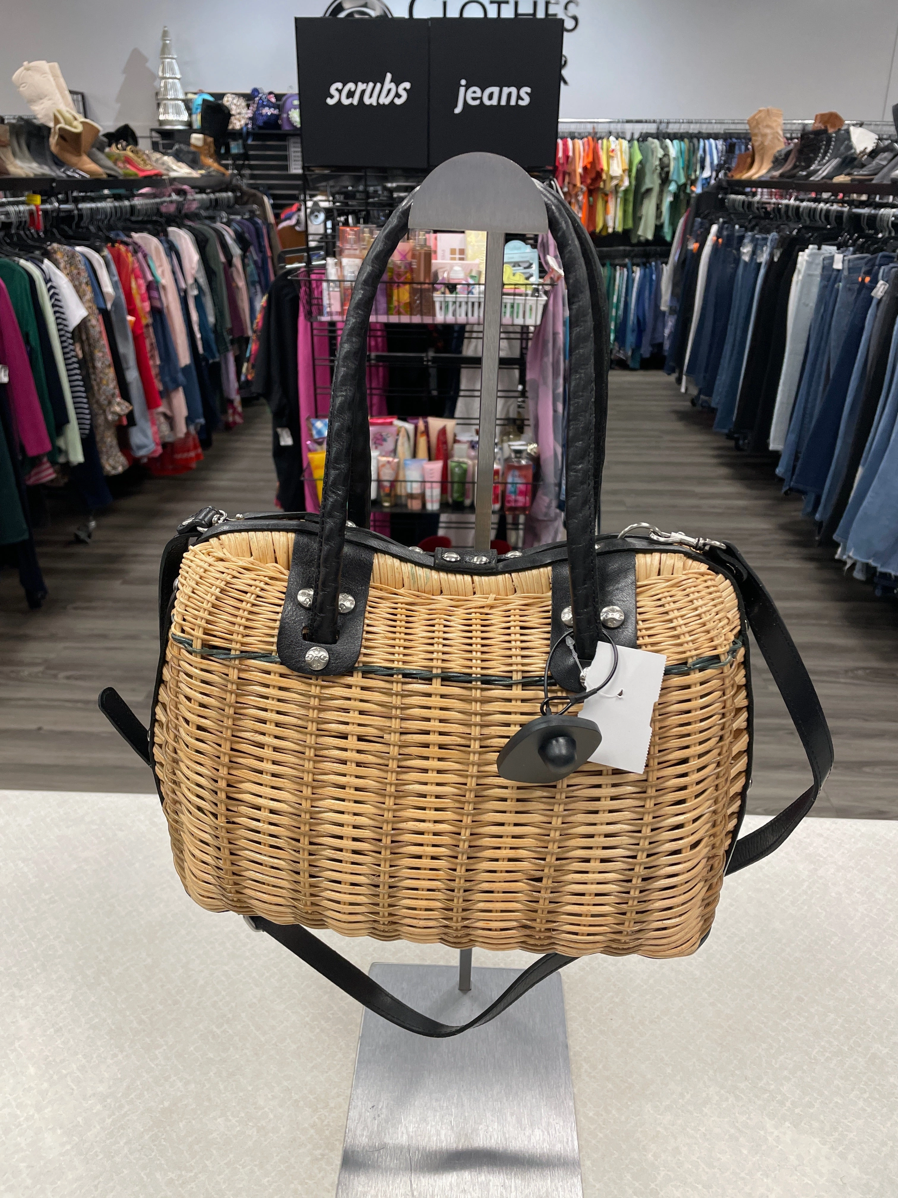Handbag Designer By Patricia Nash, Size: Medium