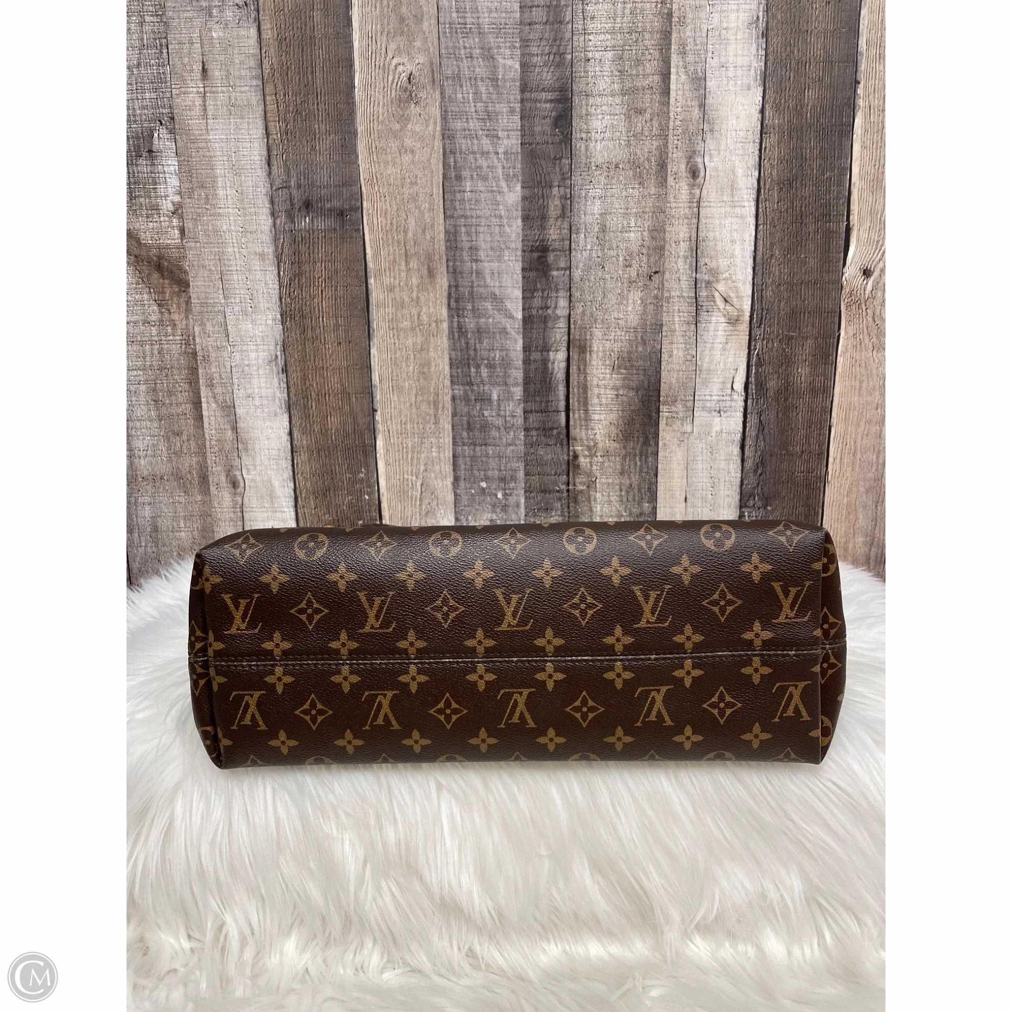 Handbag Luxury Designer By Louis Vuitton, Size: Large