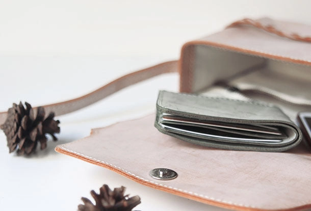 Handmade leather purse satchel phone bag shoulder bag cossbody bag purse women
