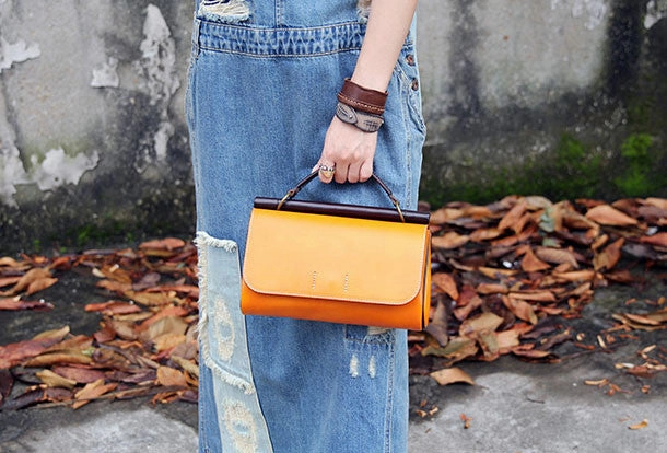 Handmade Leather Vintage Small Shoulder Bag purse crossbody bag for women