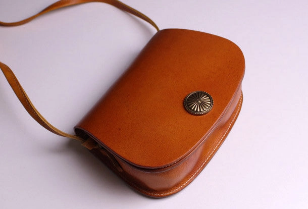Handmade Leather Womens Saddle bag Shoulder bag leather crossbody bags for women