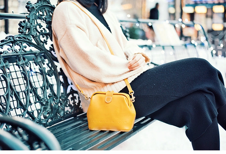 Handmade Womens Green Leather Small doctor Purse shoulder doctor bags for women