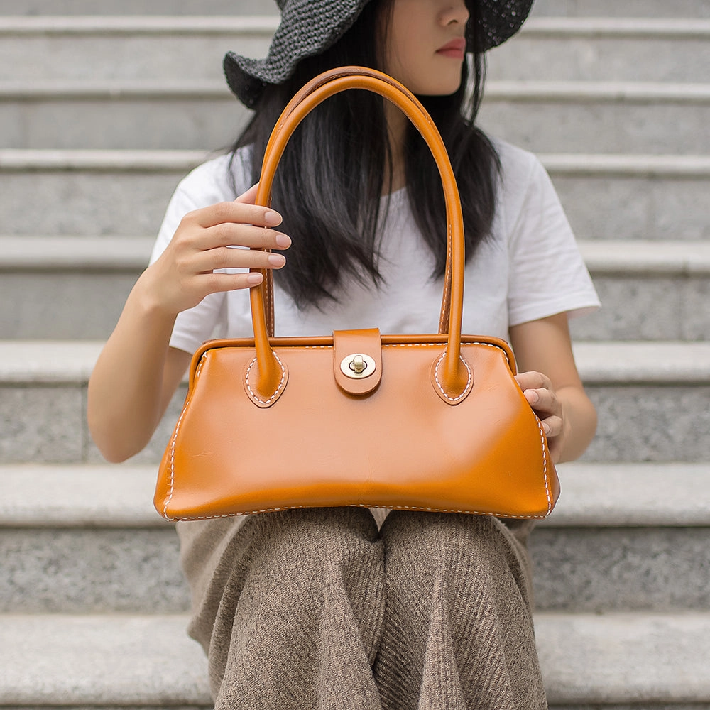 Handmade Womens Leather Doctor Handbag Purse Beige Shoulder Bag Doctor Bags for Women