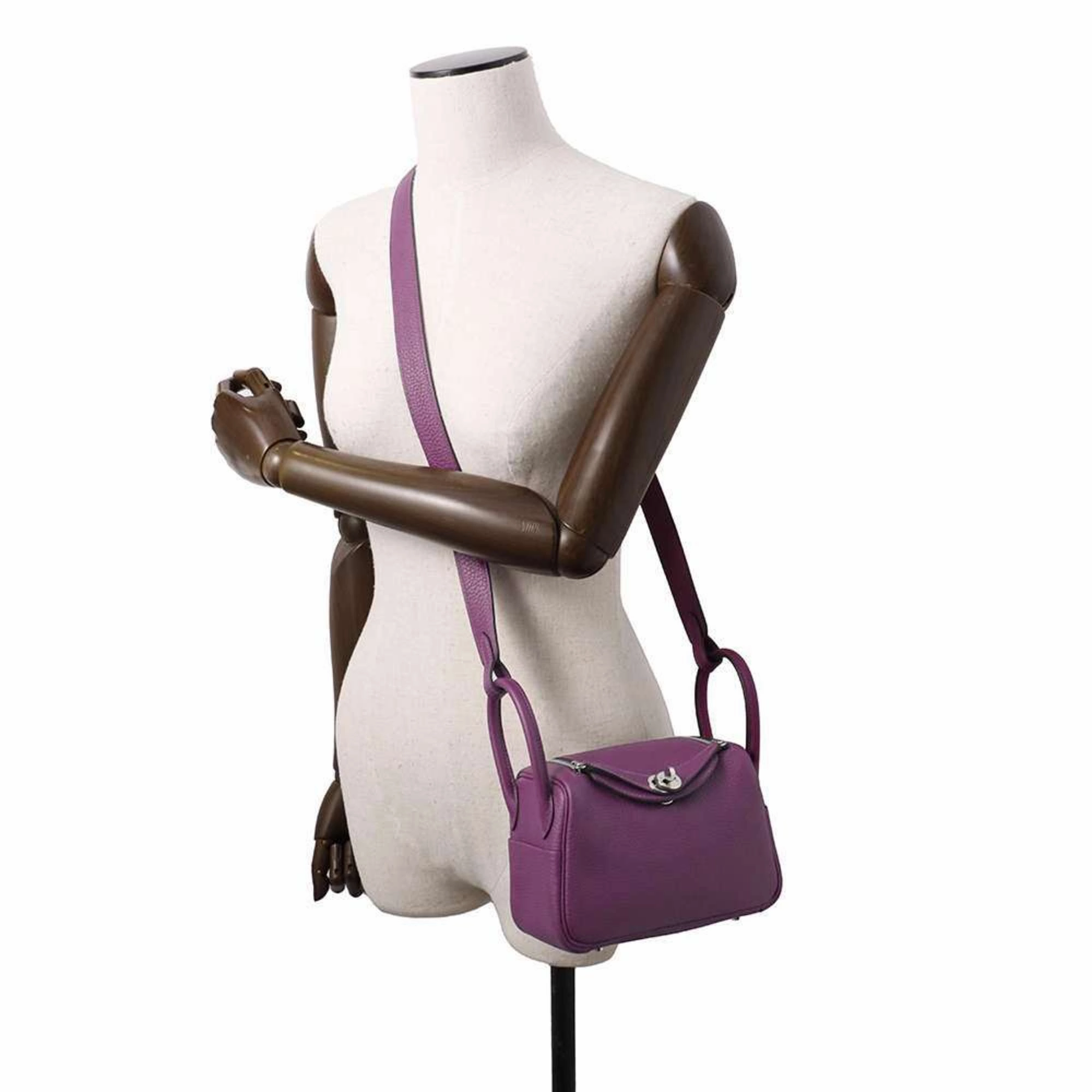 Hermes Lindy Taurillon Clemence Leather Shoulder Bag (Pre-Owned)