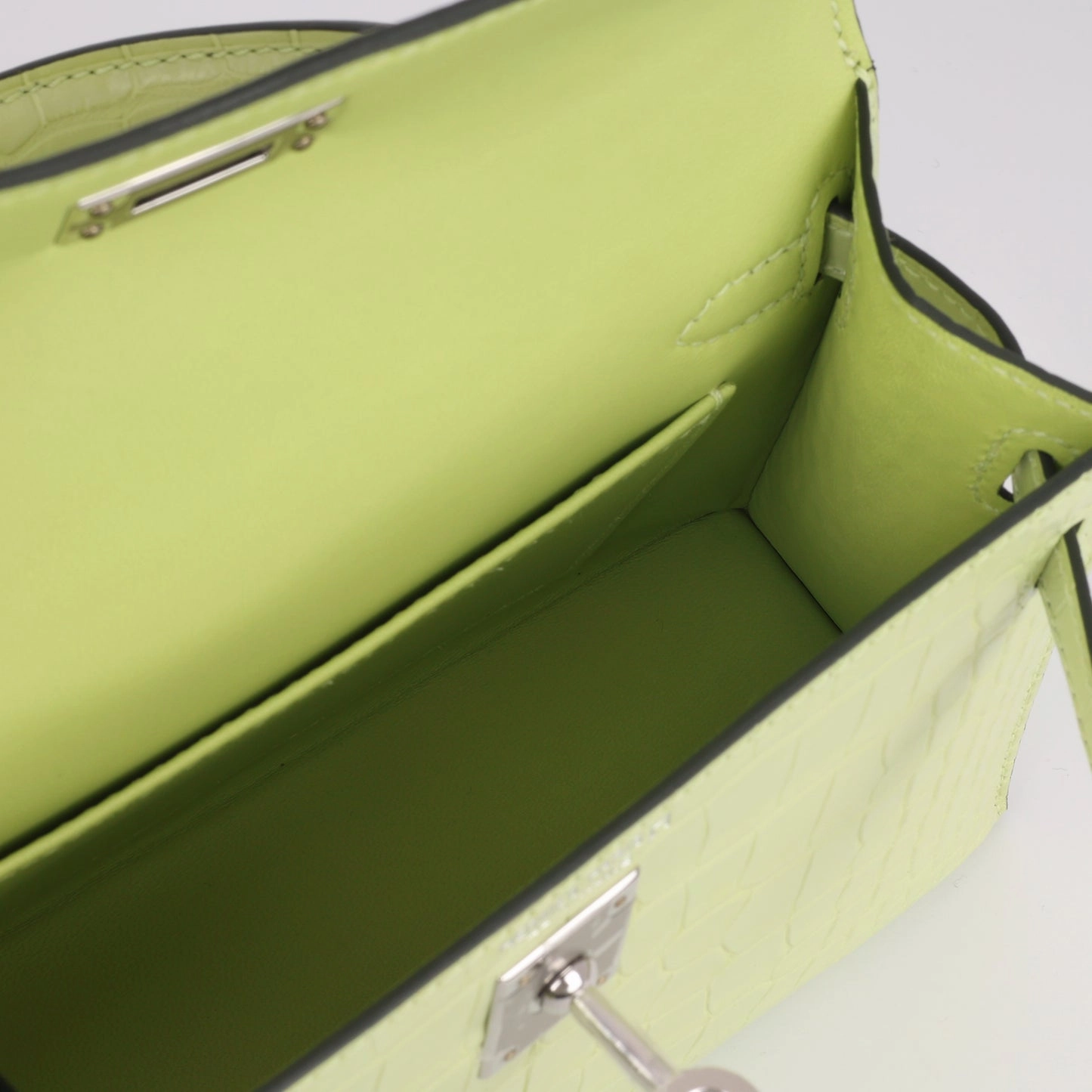 Herms Herms - Mini Kelly 20 - Jaune Bourgeon Alligator Leather PHW - Brand New - 2024 (NWT)