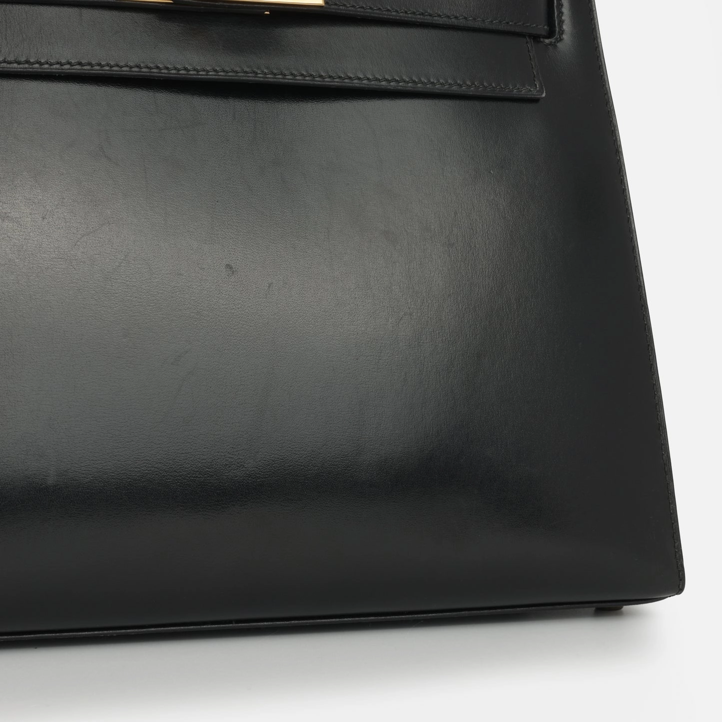 Herms Vintage Kelly 28 Noir Box Calf GHW
