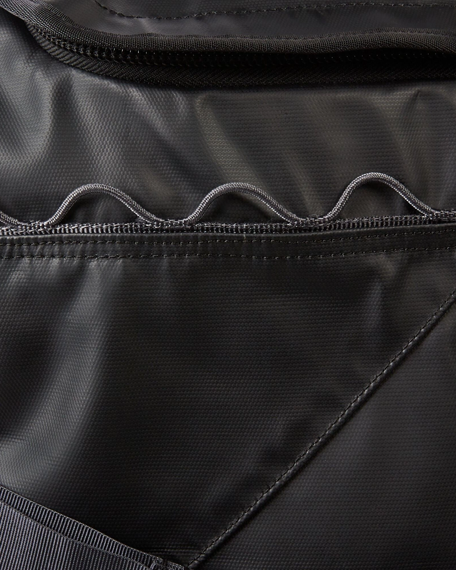 Indus Duffel - 70L - Black