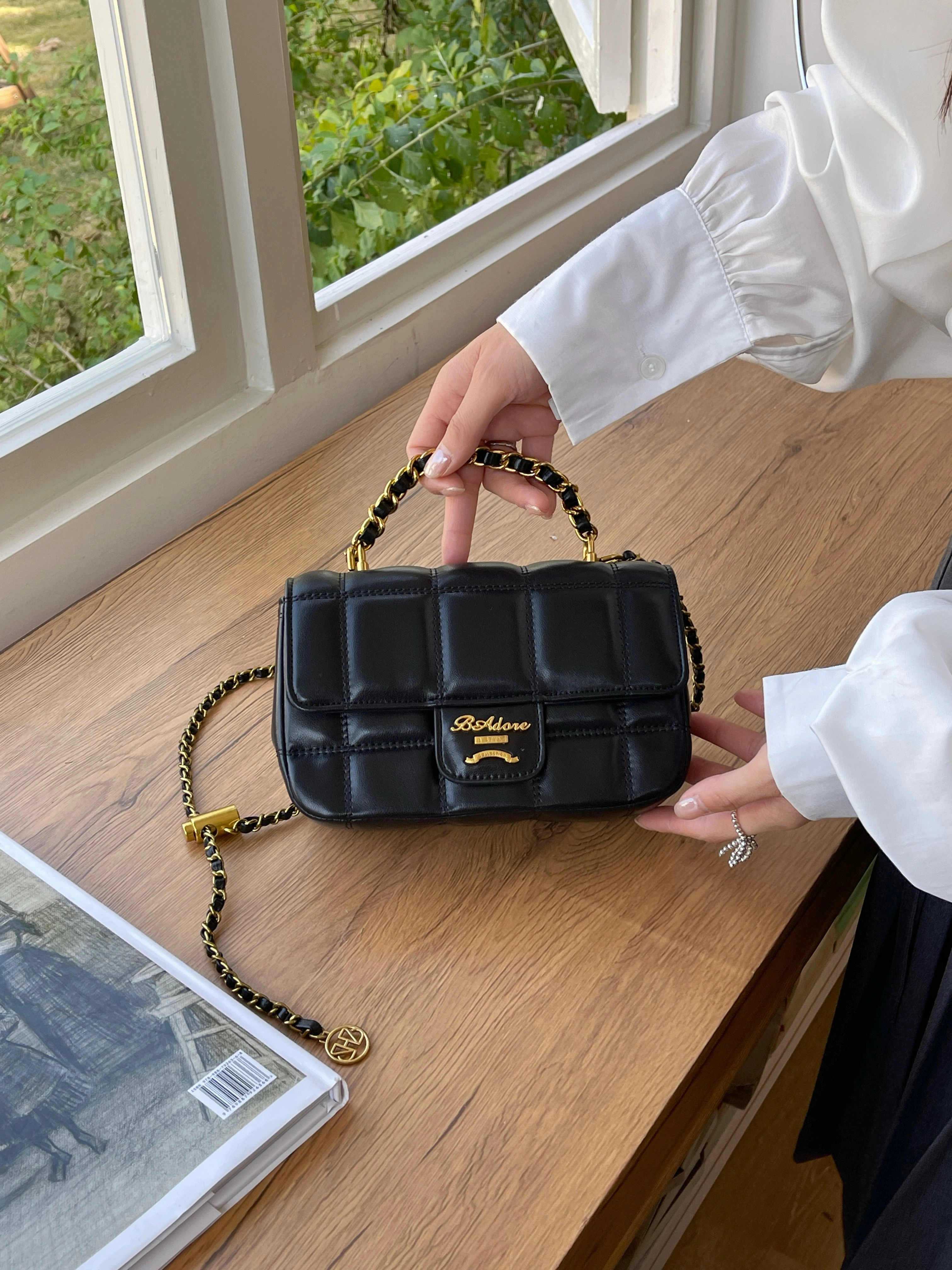 Jolene Collection BLACK GOLD
