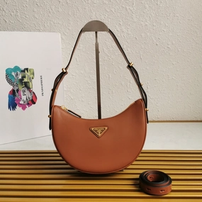 Leather Shoulder Bag Cognac Leather Shoulder Bag for Women