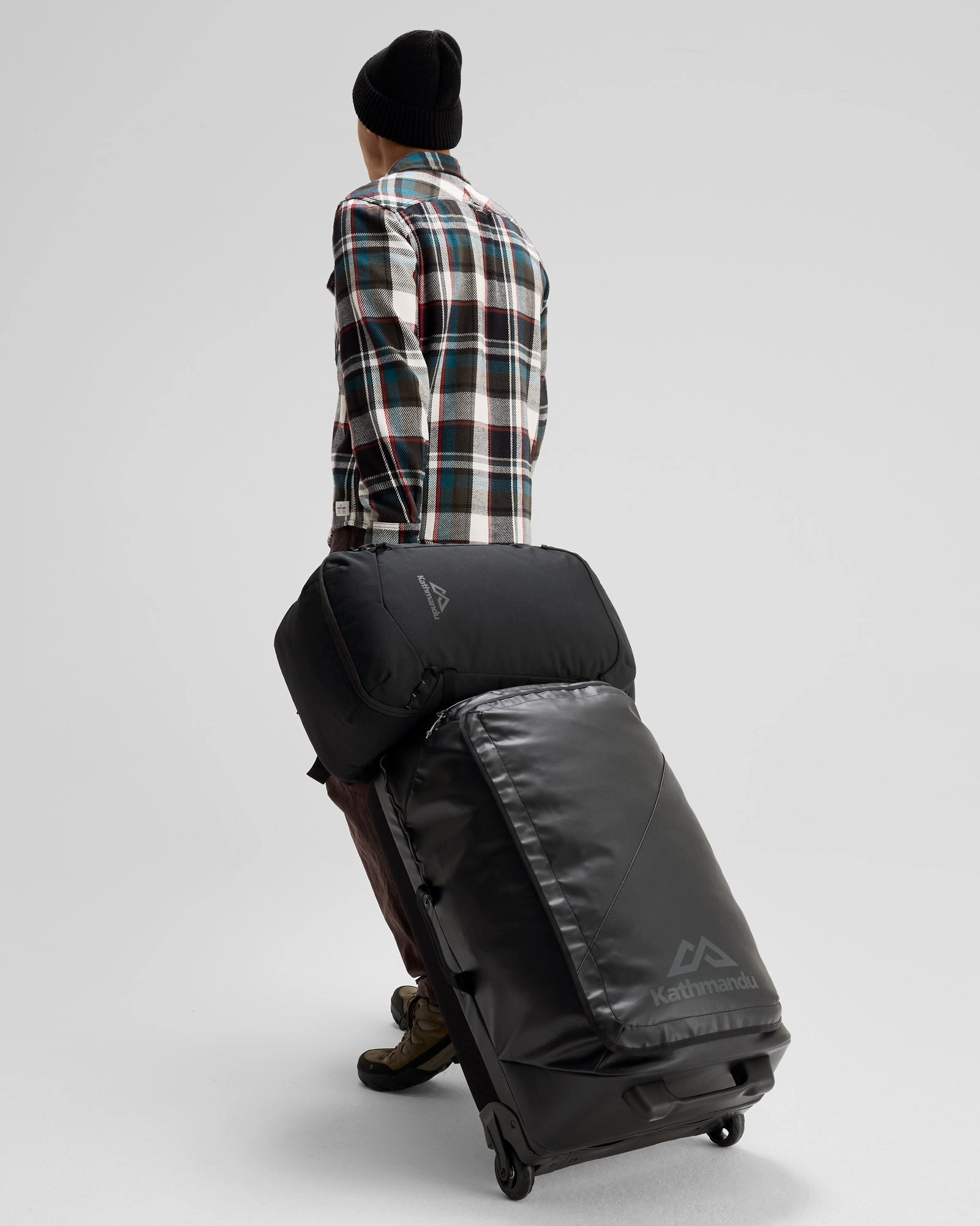 Litehaul Carry On v3 - 38L - Black Stingray