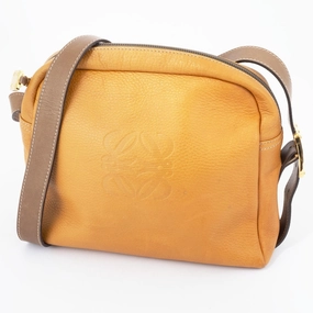 Loewe Leather Shoulder Bag (Pre-Owned)