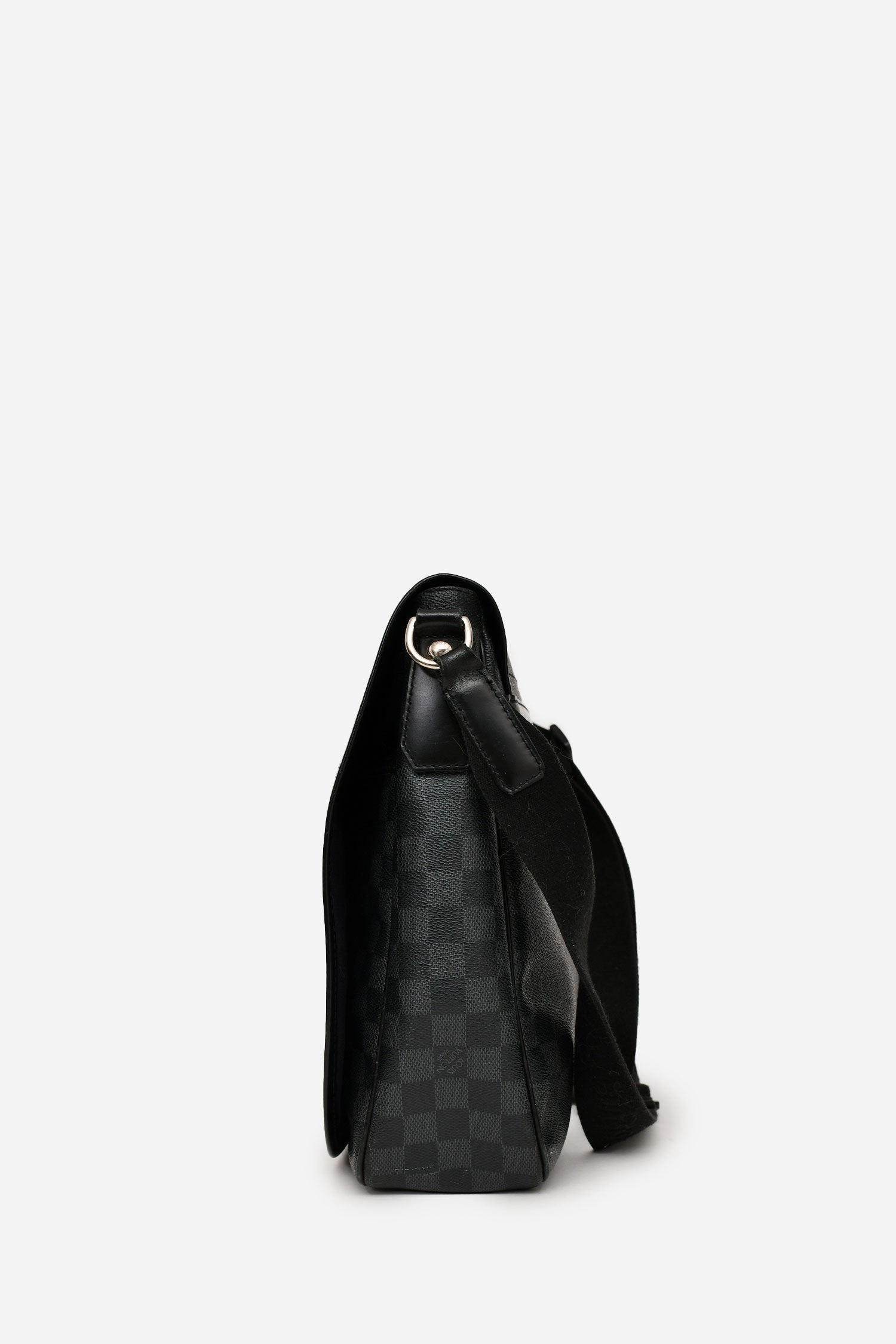 Louis Vuitton 2011 Damier Ebene Daniel MM Messenger Bag (As is)